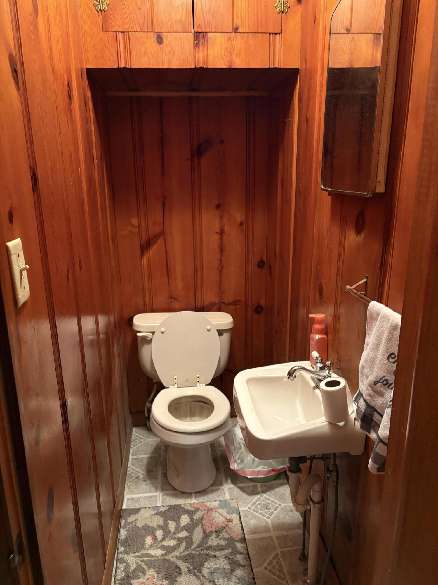 504 South Lincoln Avenue Property Photo 8