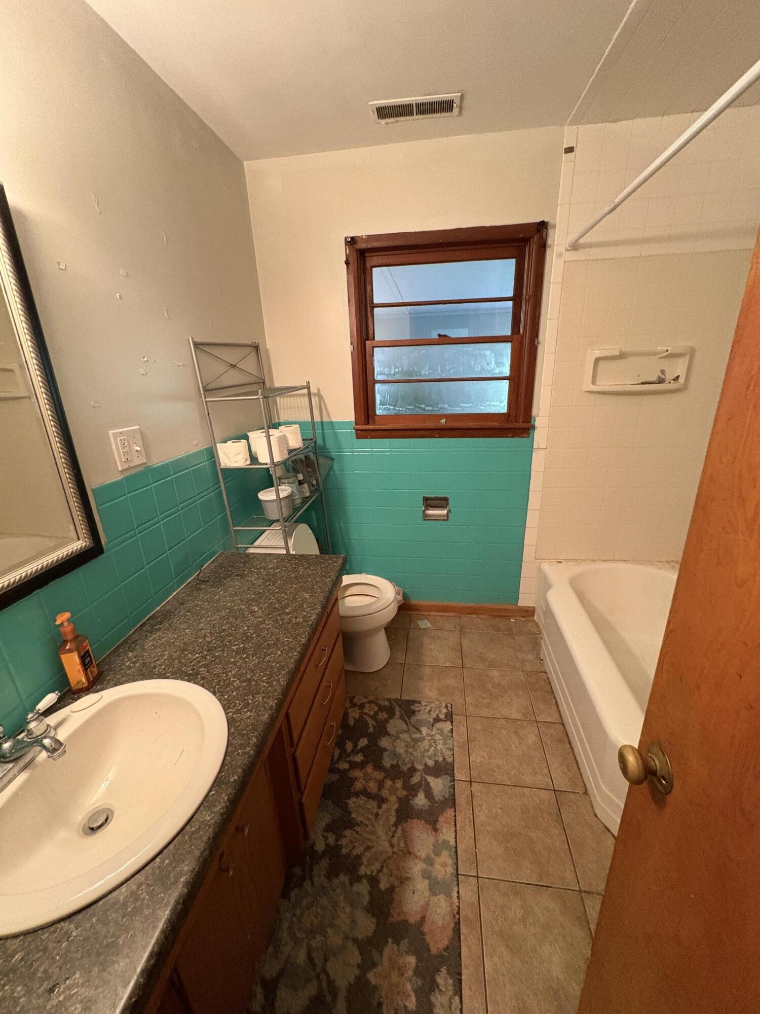 504 South Lincoln Avenue Property Photo 10