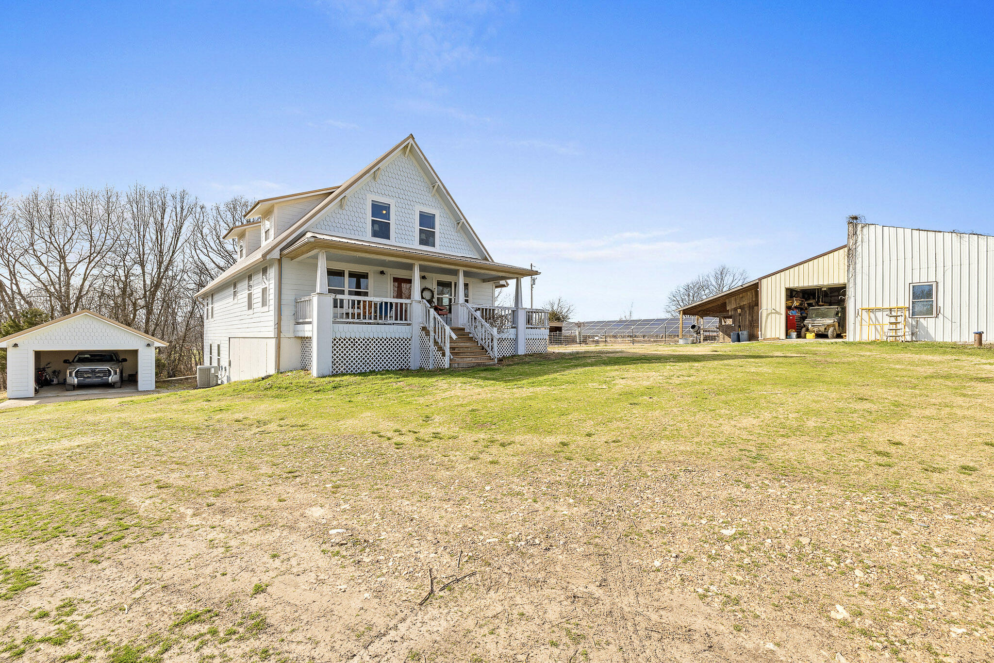 660 & 662 Pendergraft Road Property Photo 14