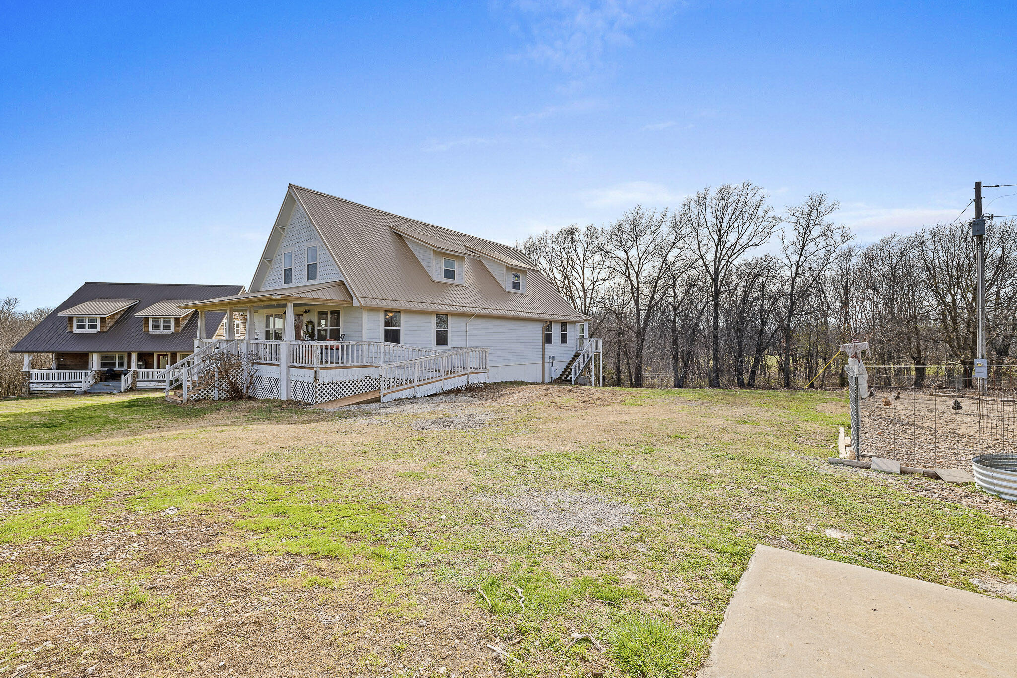 660 & 662 Pendergraft Road Property Photo 16