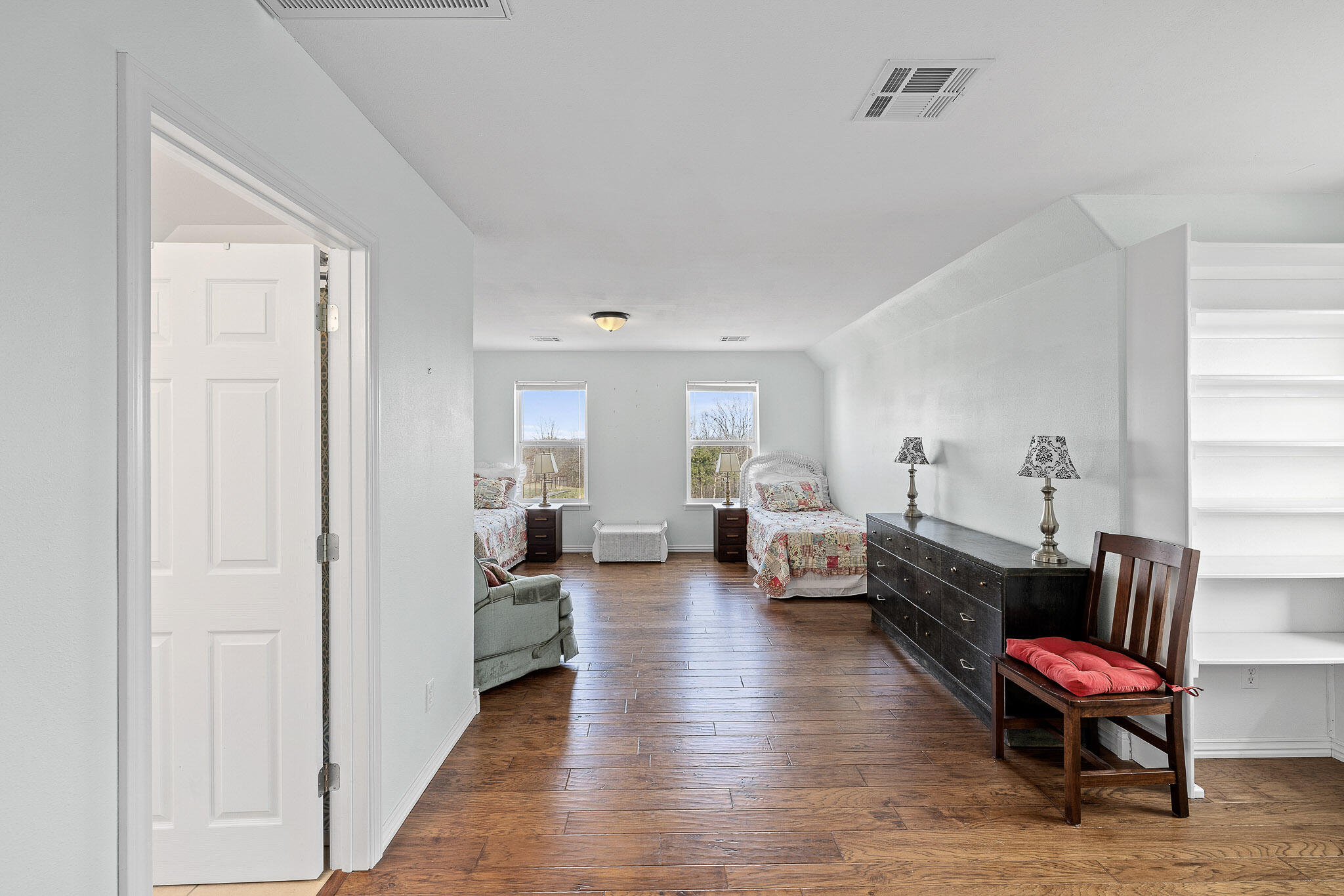 660 & 662 Pendergraft Road Property Photo 30