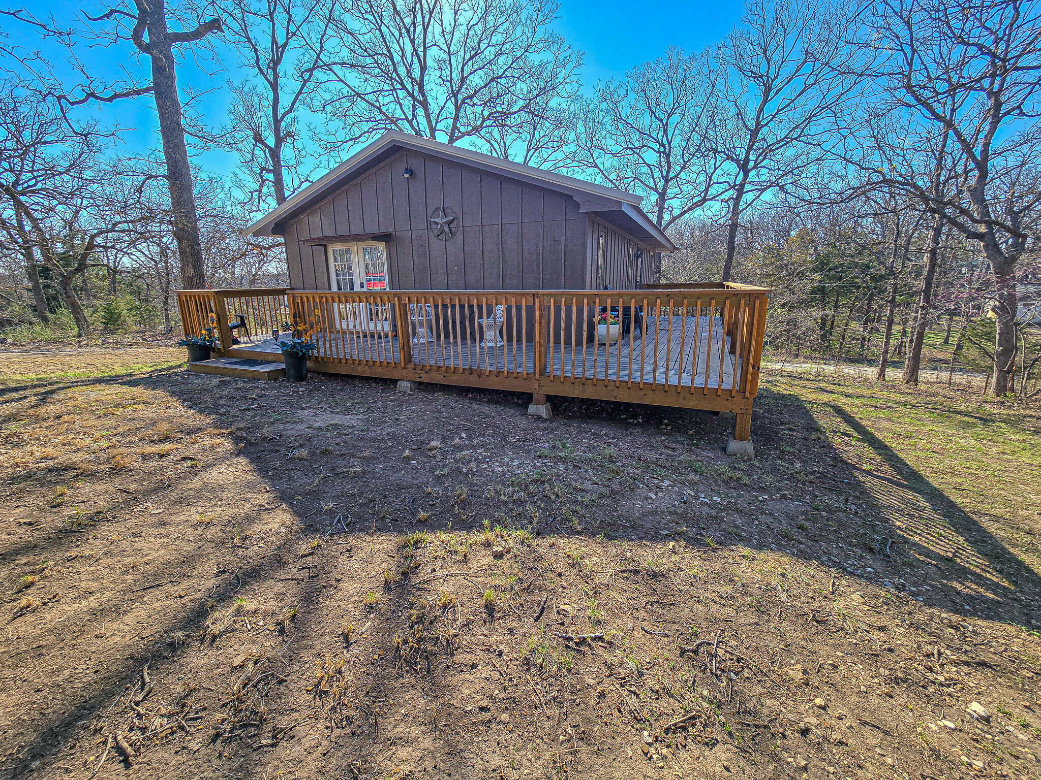 24074 Greybridge West West Property Photo 4