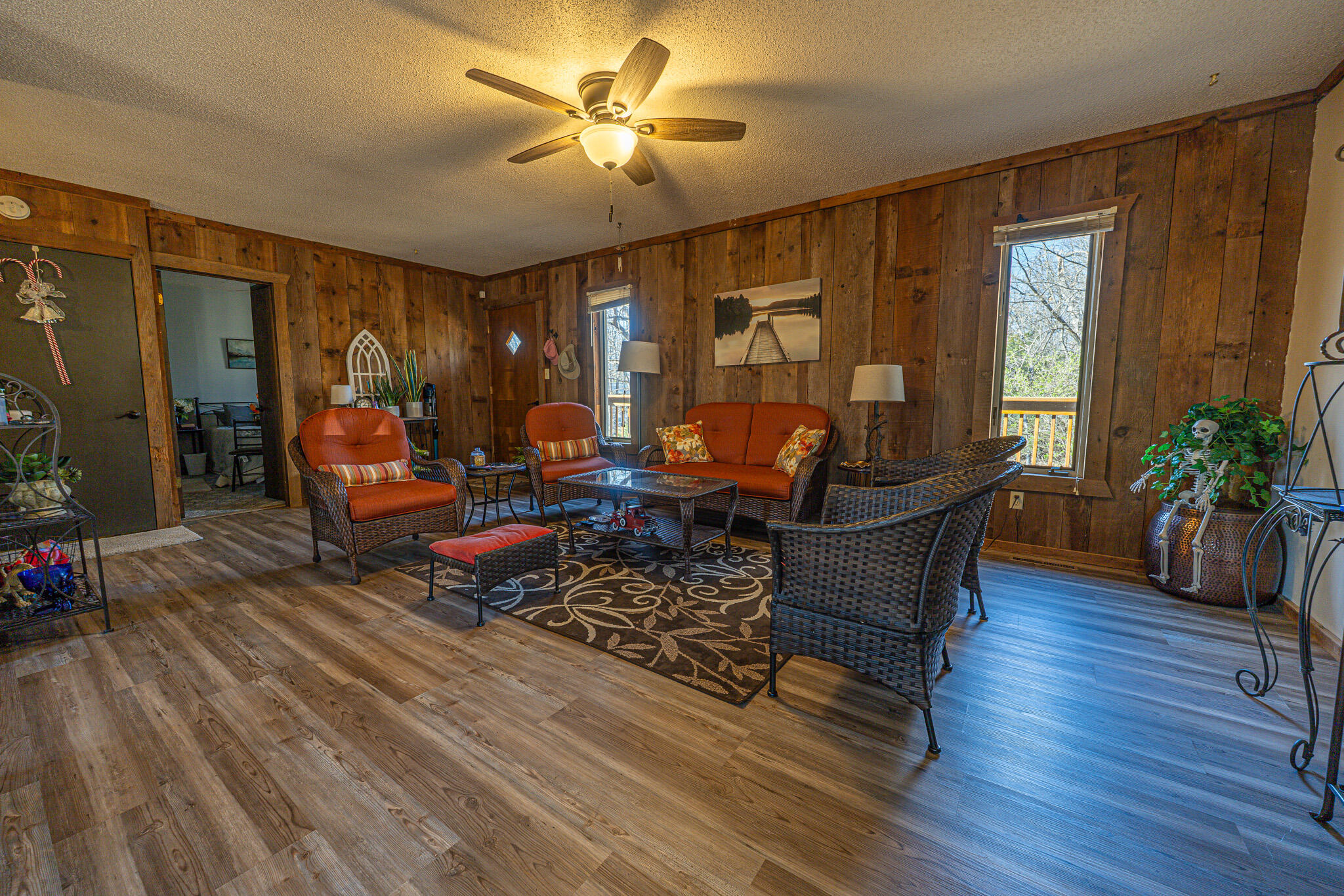 24074 Greybridge West West Property Photo 8