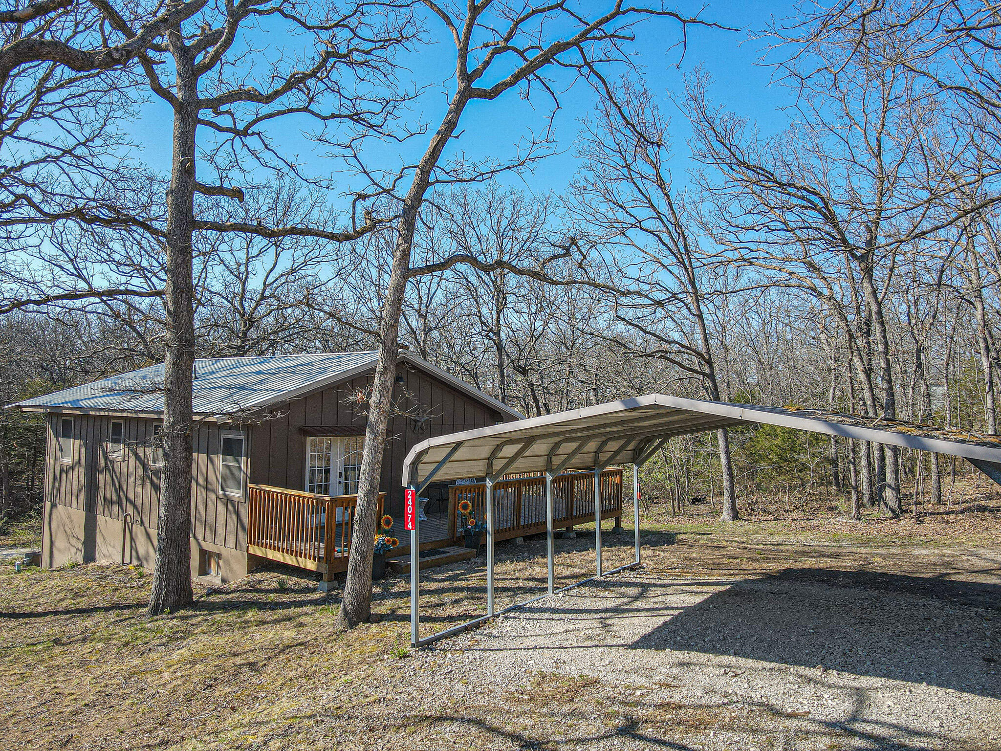 24074 Greybridge West West Property Photo 15
