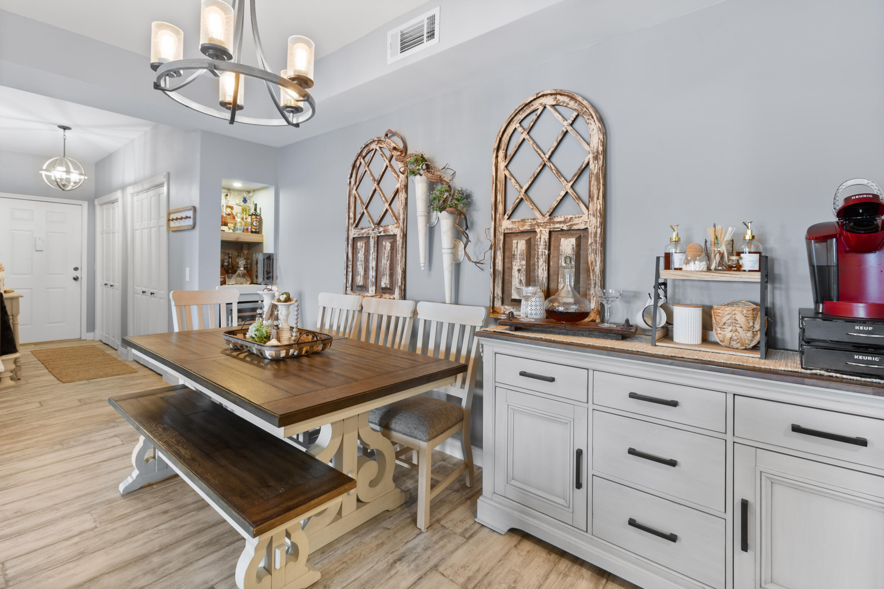 310 Woodland Dr S #lc Property Photo 9