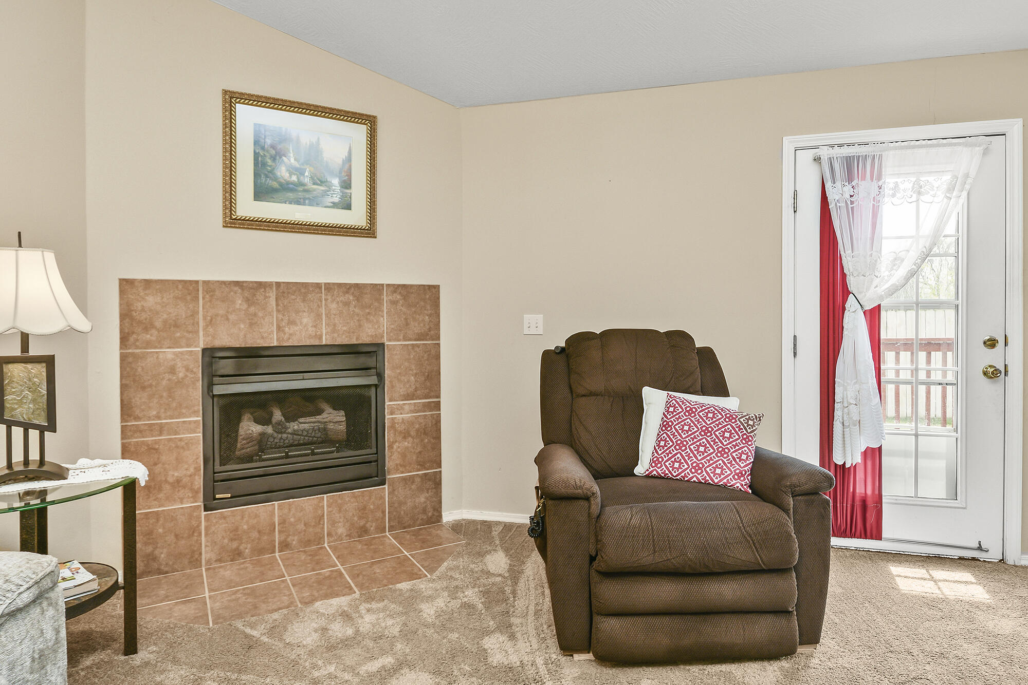 888 West Crestwood Street Property Photo 10