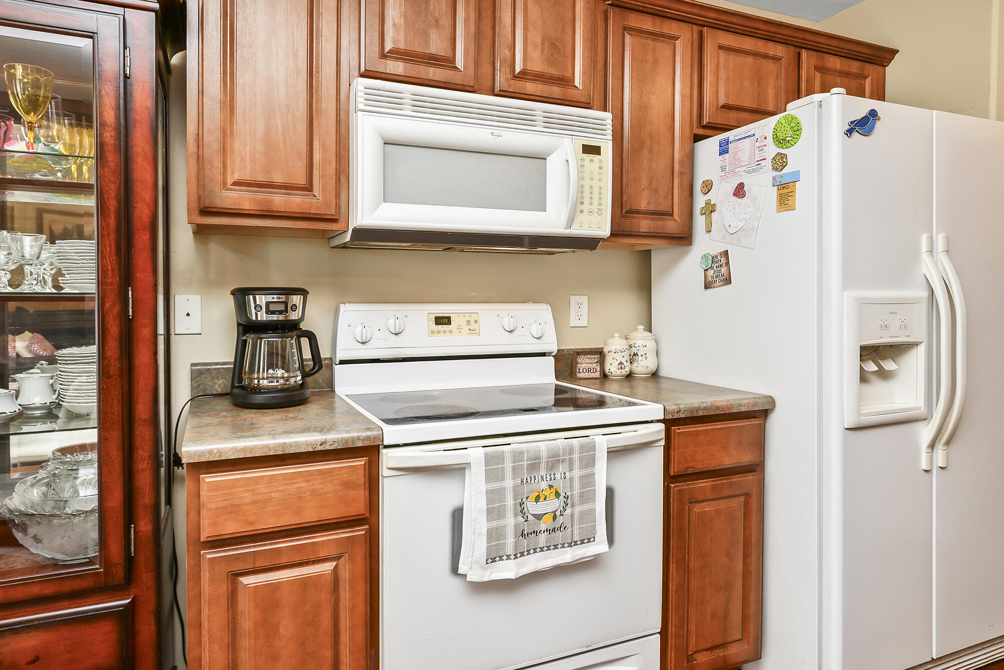 888 West Crestwood Street Property Photo 14