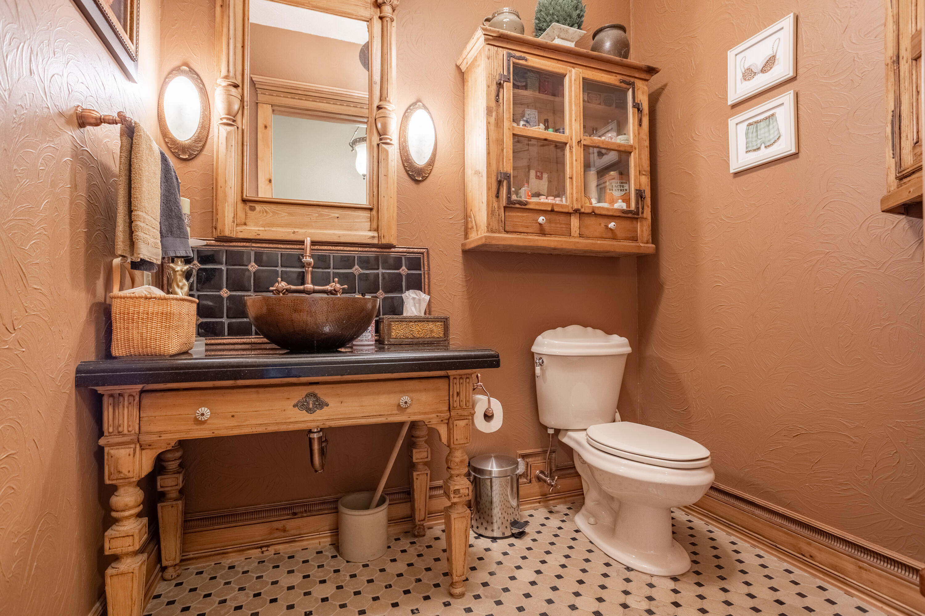 2172 East Farm Road 48 Property Photo 31