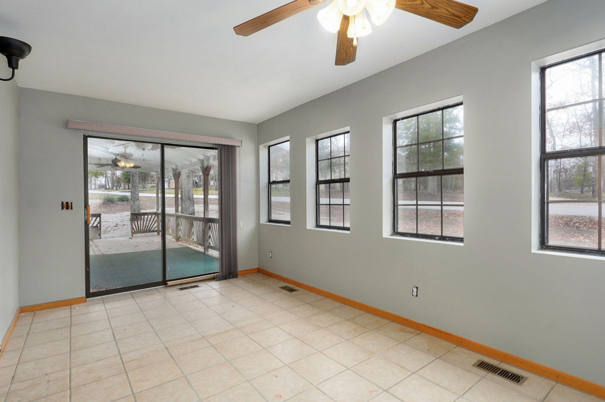 131 Forest Lane Property Photo 22