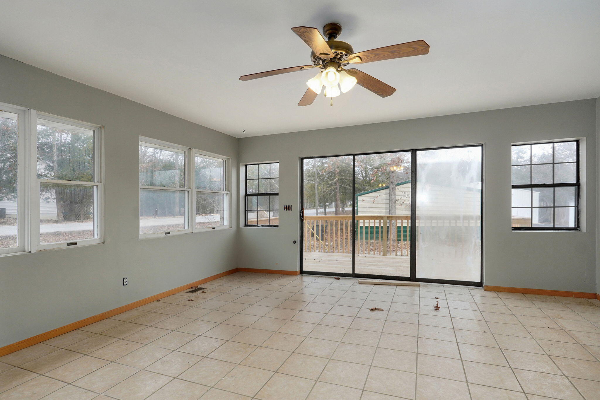 131 Forest Lane Property Photo 23