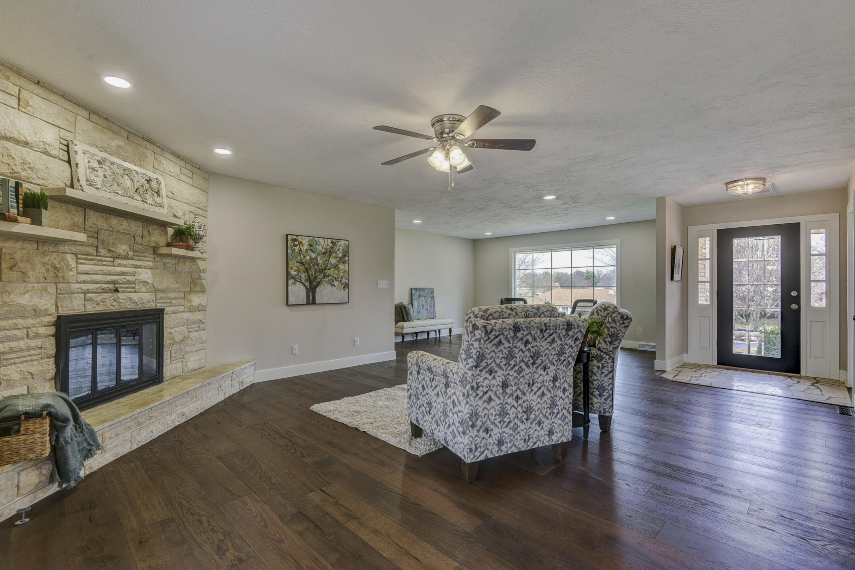 2806 East Rocklyn Road Property Photo 5