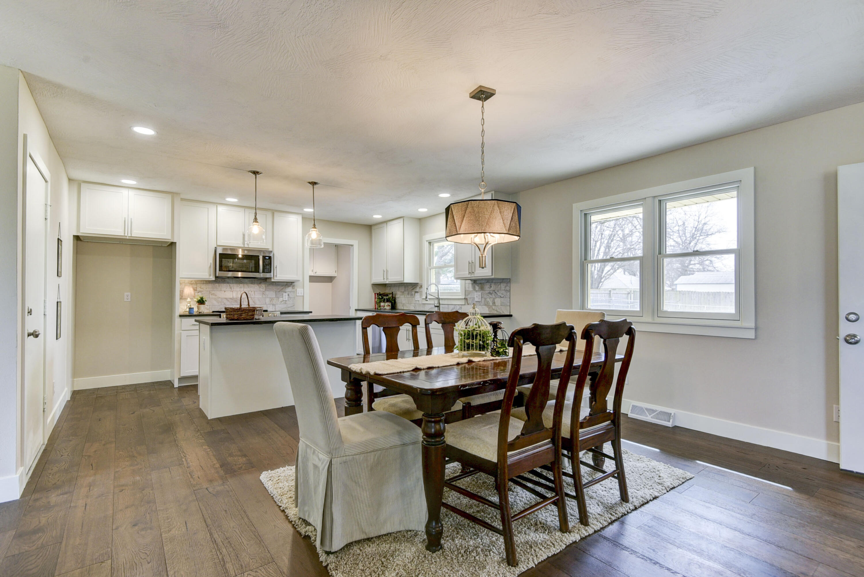 2806 East Rocklyn Road Property Photo 8
