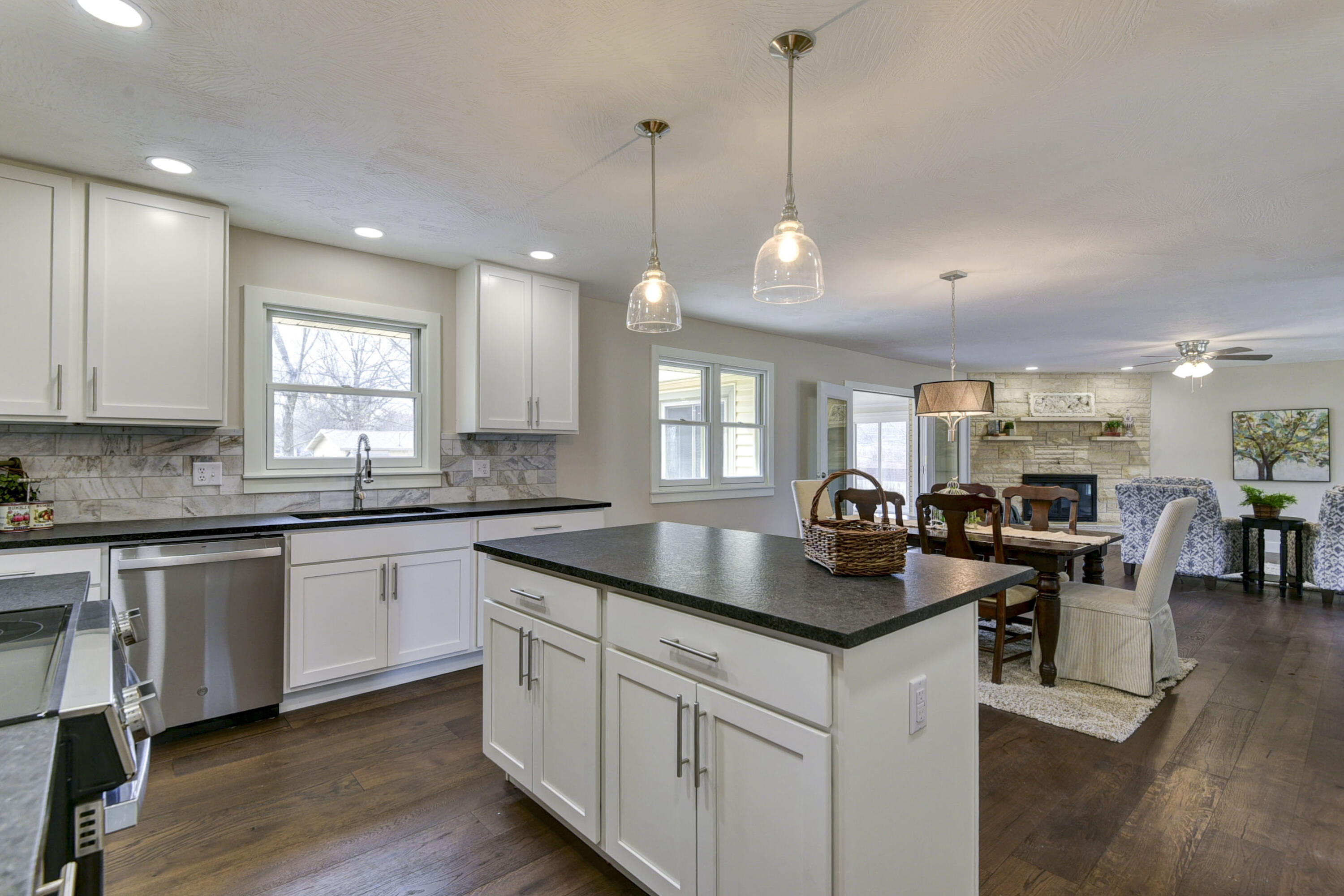 2806 East Rocklyn Road Property Photo 12
