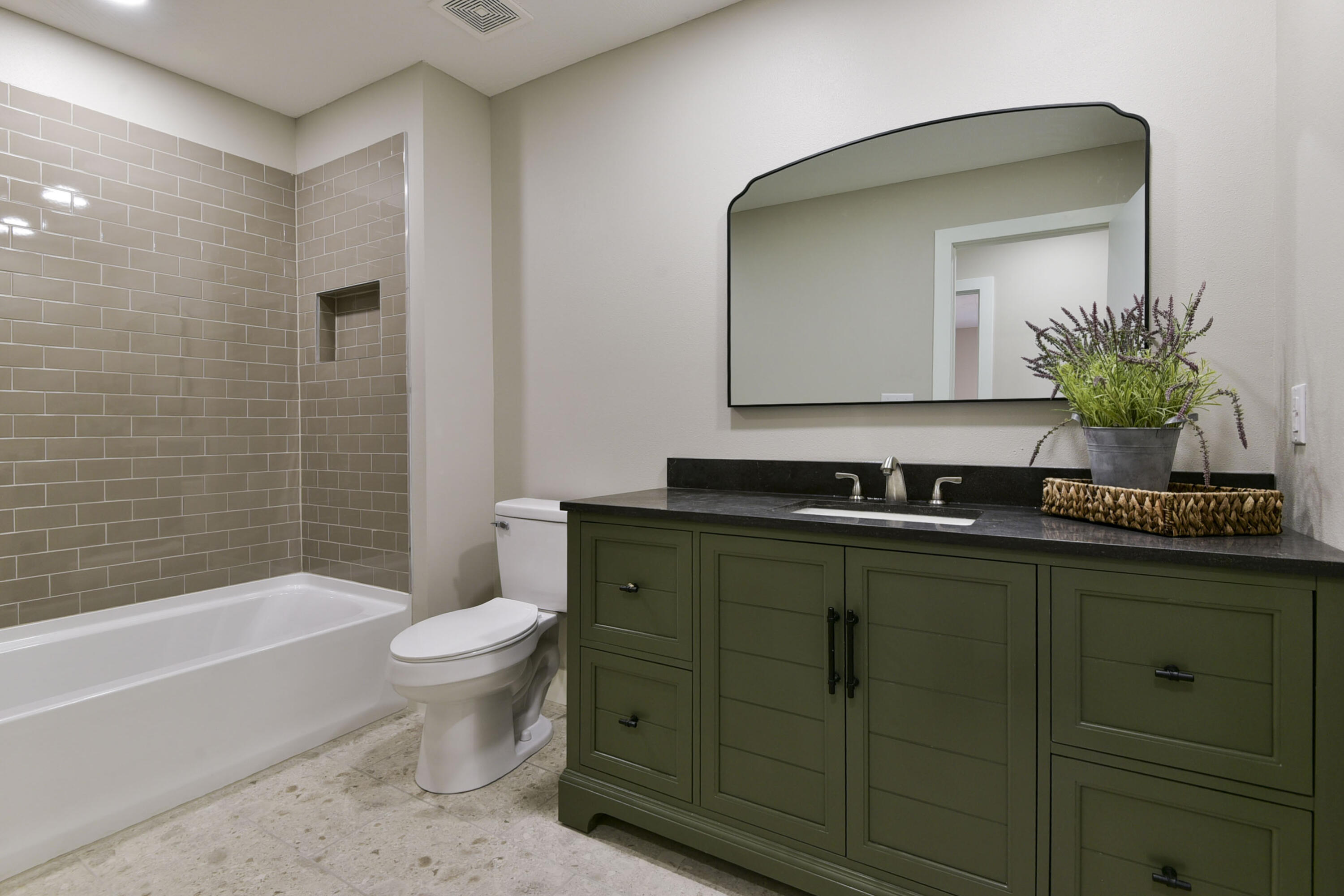 2806 East Rocklyn Road Property Photo 22