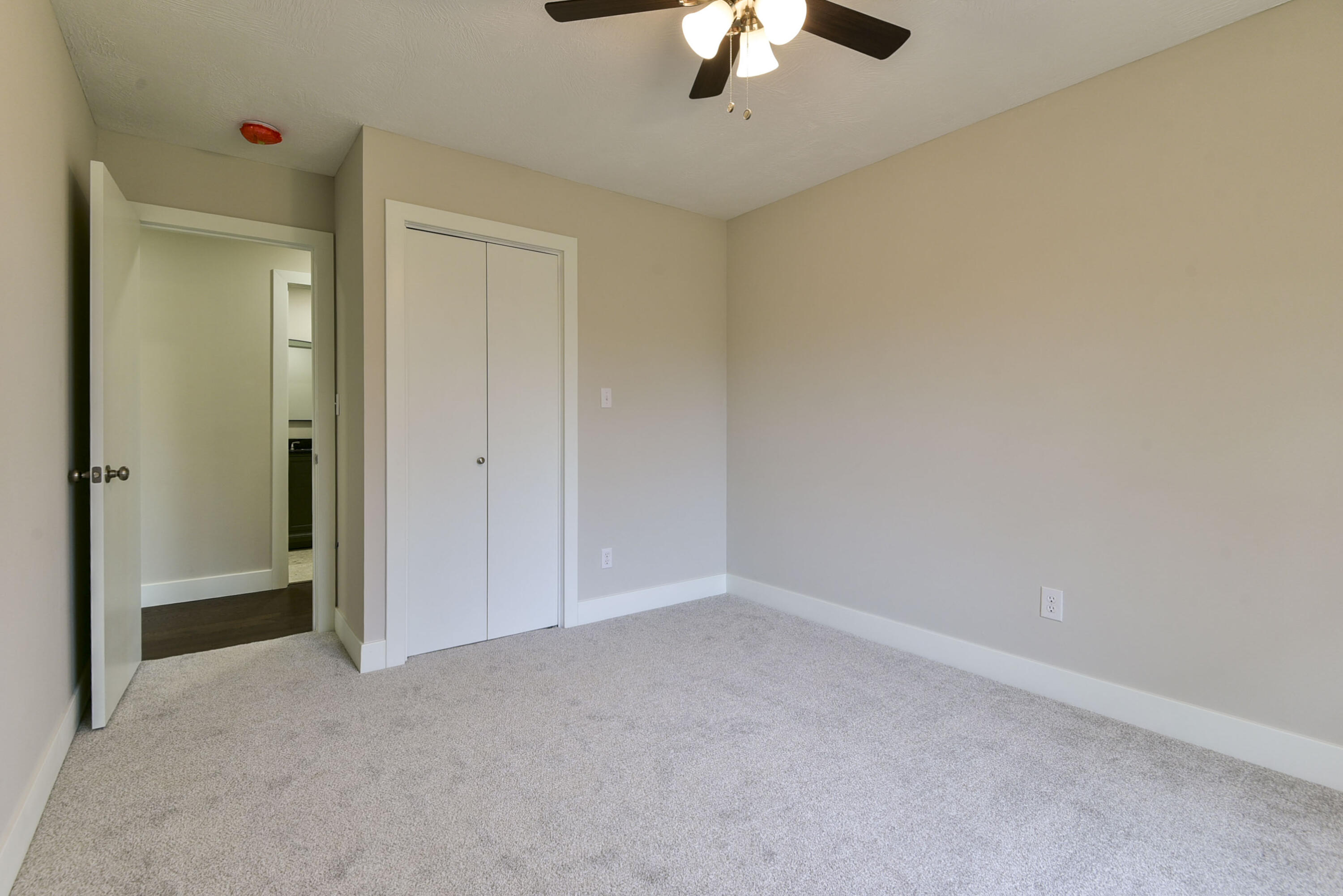 2806 East Rocklyn Road Property Photo 30