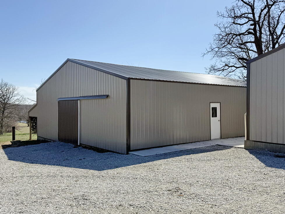 12890 East W Highway Property Photo 16