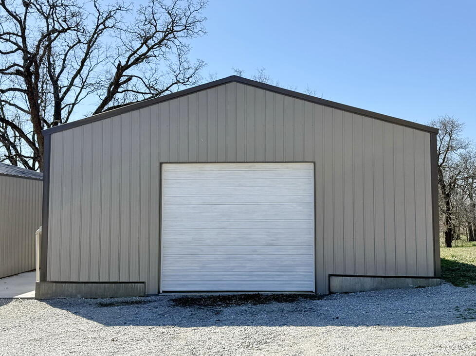 12890 East W Highway Property Photo 18