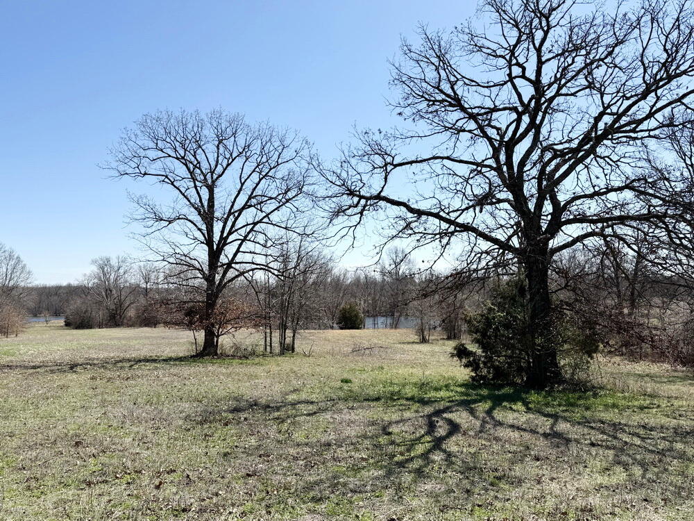 12890 East W Highway Property Photo 32