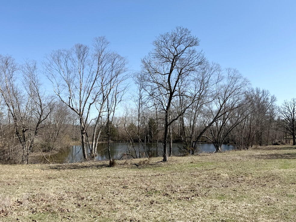 12890 East W Highway Property Photo 34