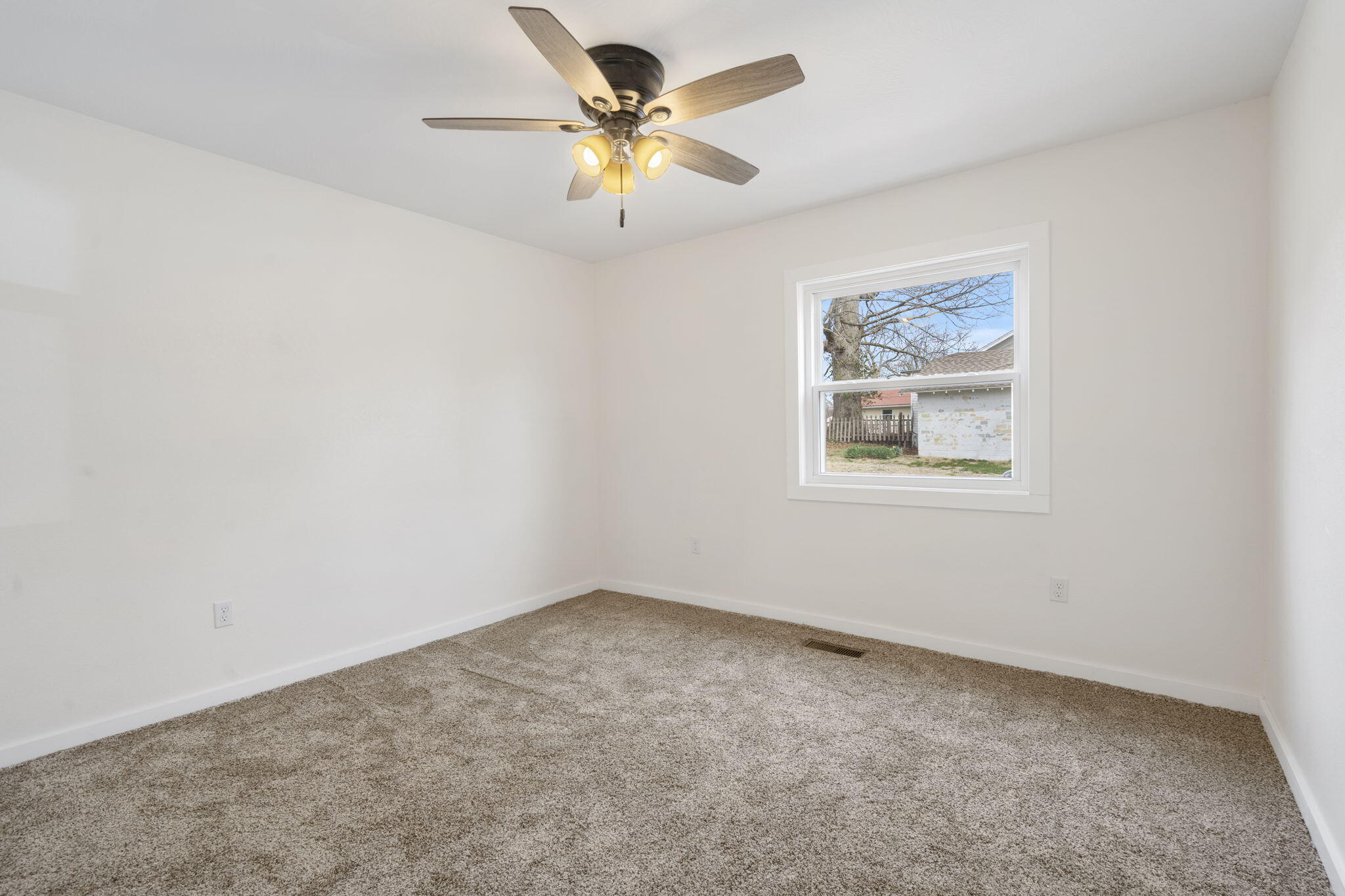608 Main Street Property Photo 16
