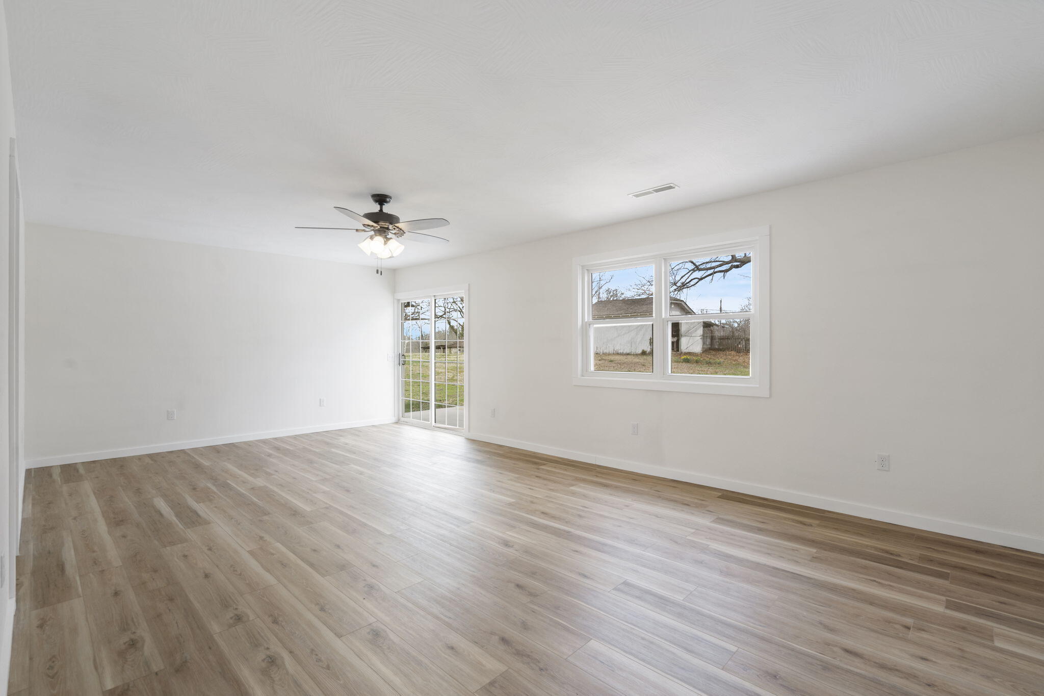 608 Main Street Property Photo 18