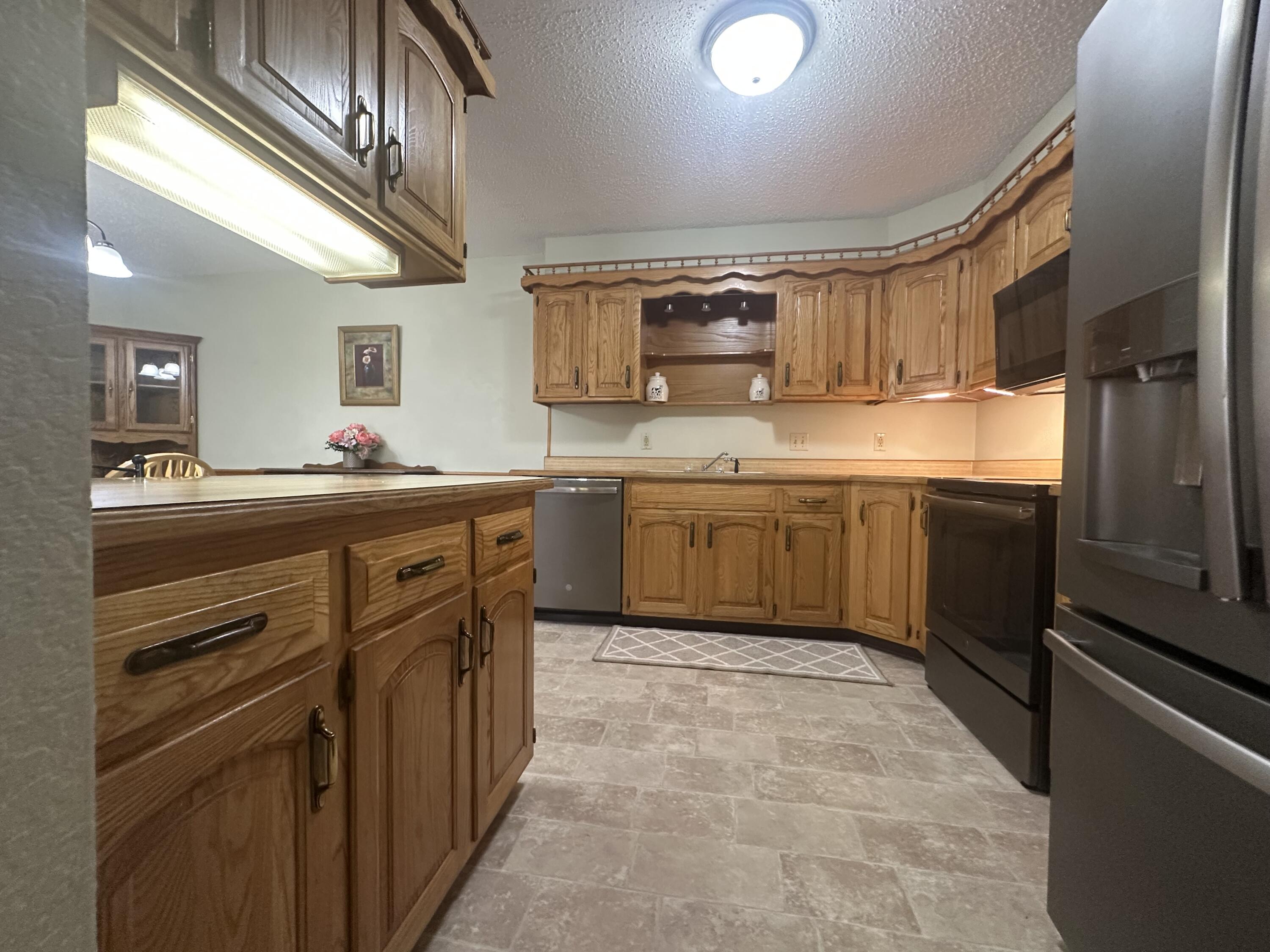 150 Sunken Forest Drive Property Photo