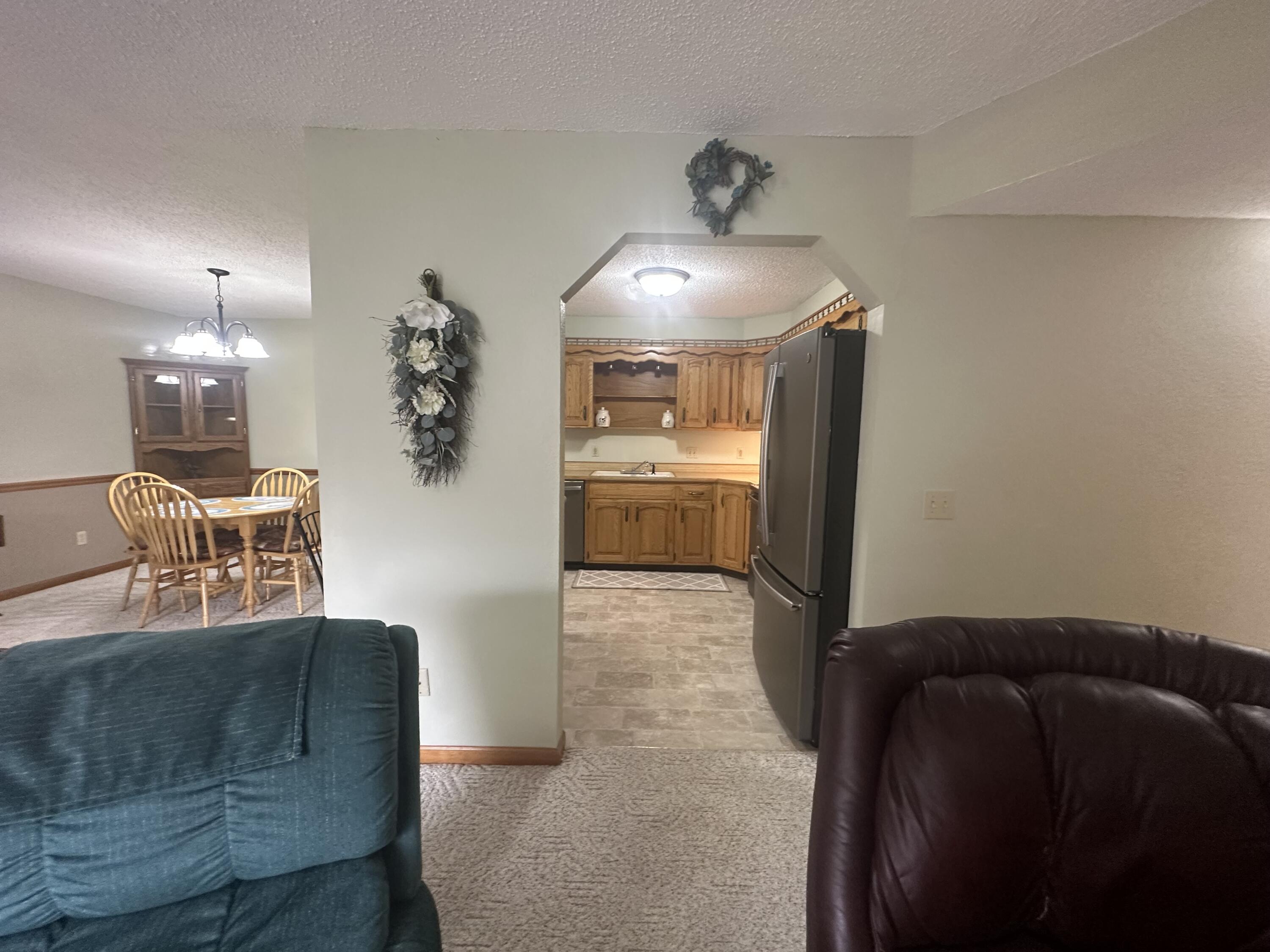 150 Sunken Forest Drive Property Photo 6
