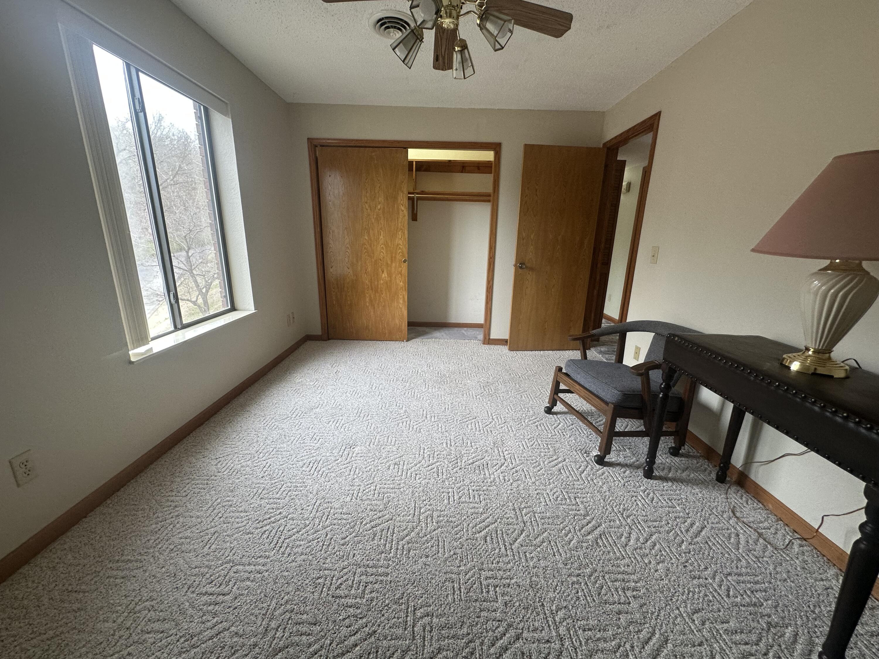 150 Sunken Forest Drive Property Photo 12