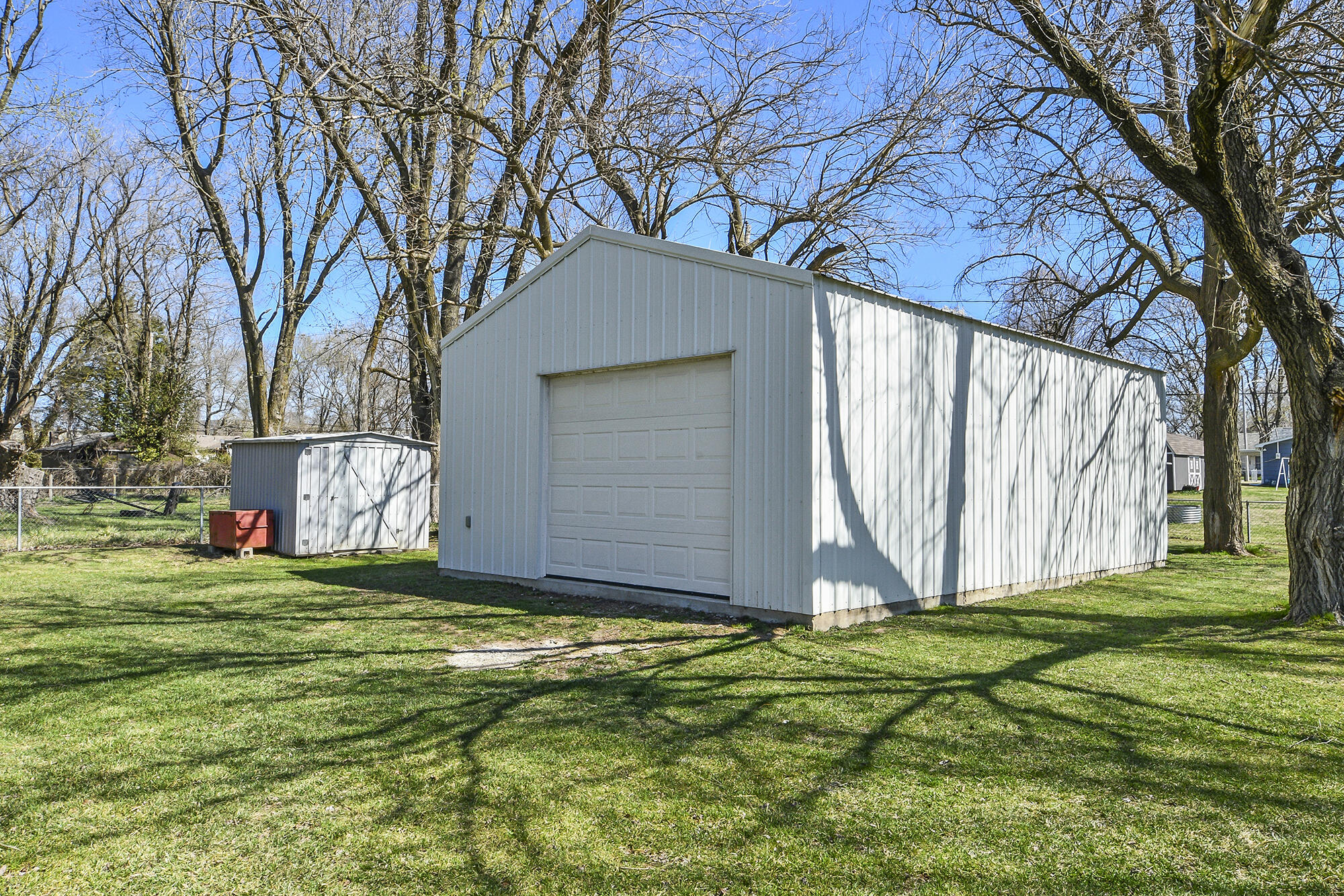 1862 North Marlan Avenue Property Photo 2