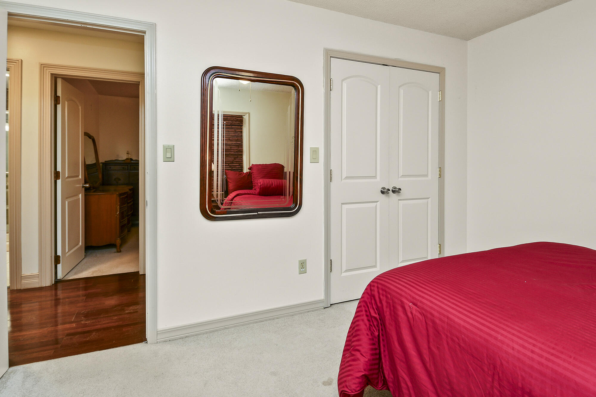 1862 North Marlan Avenue Property Photo 16