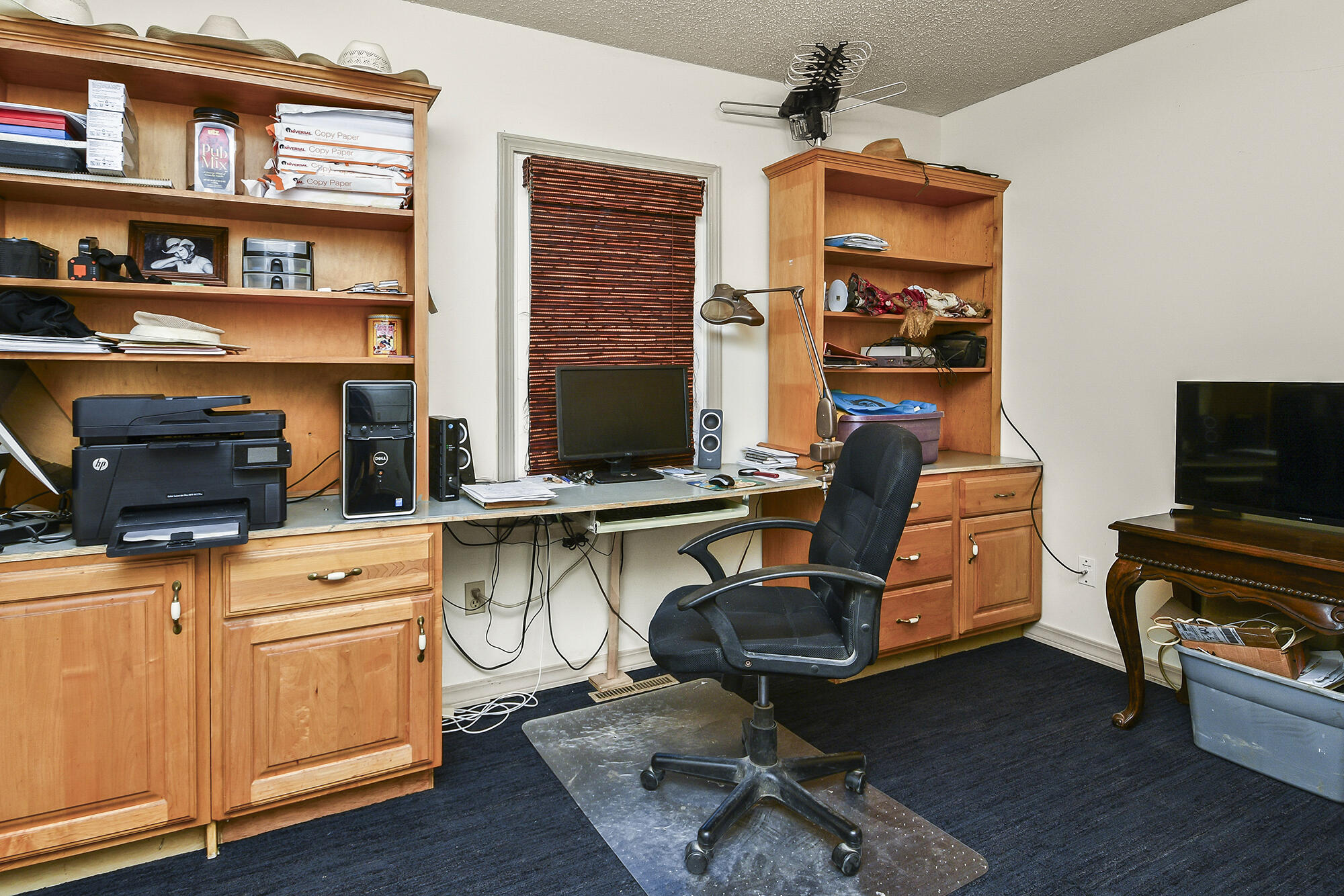 1862 North Marlan Avenue Property Photo 17