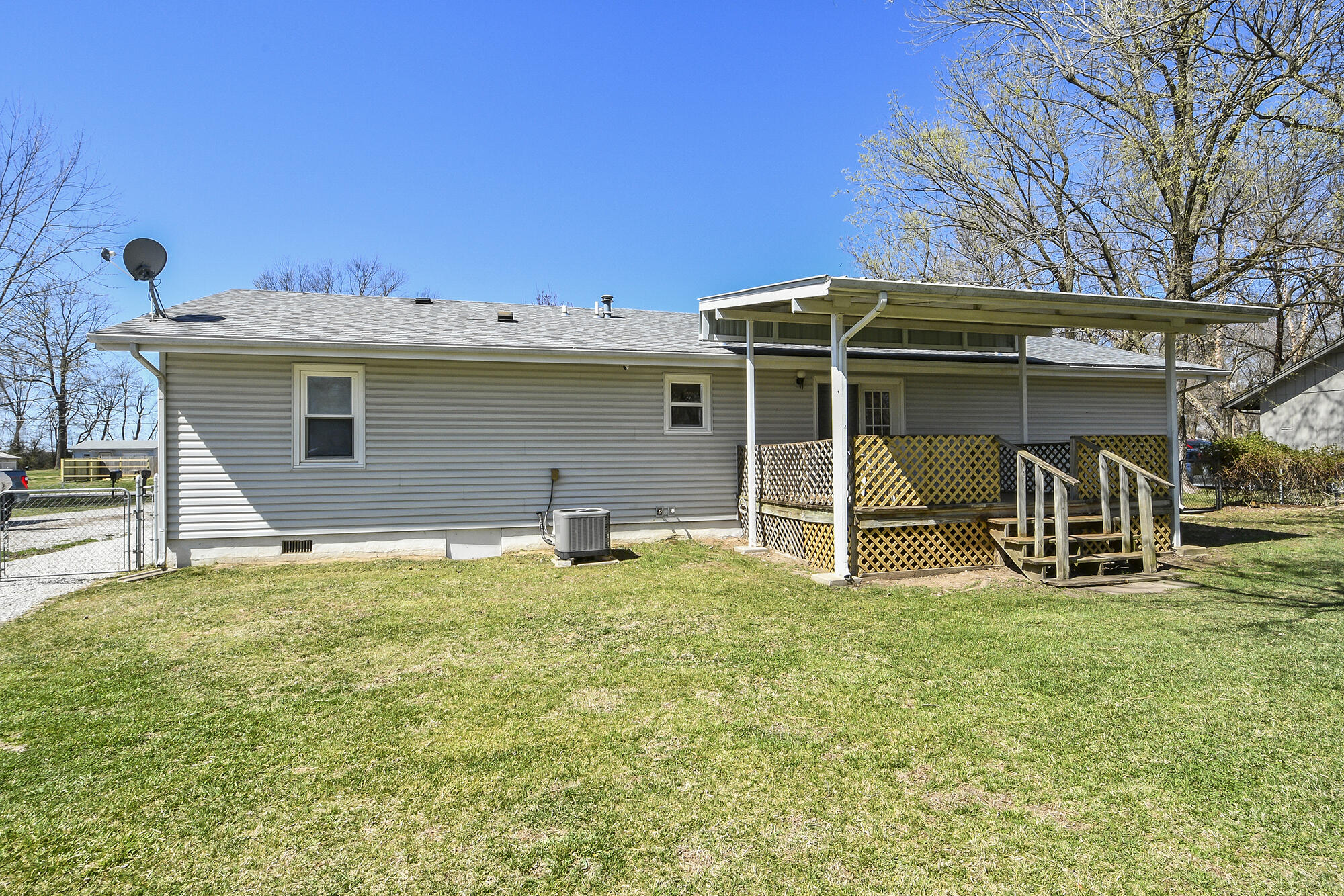 1862 North Marlan Avenue Property Photo 26