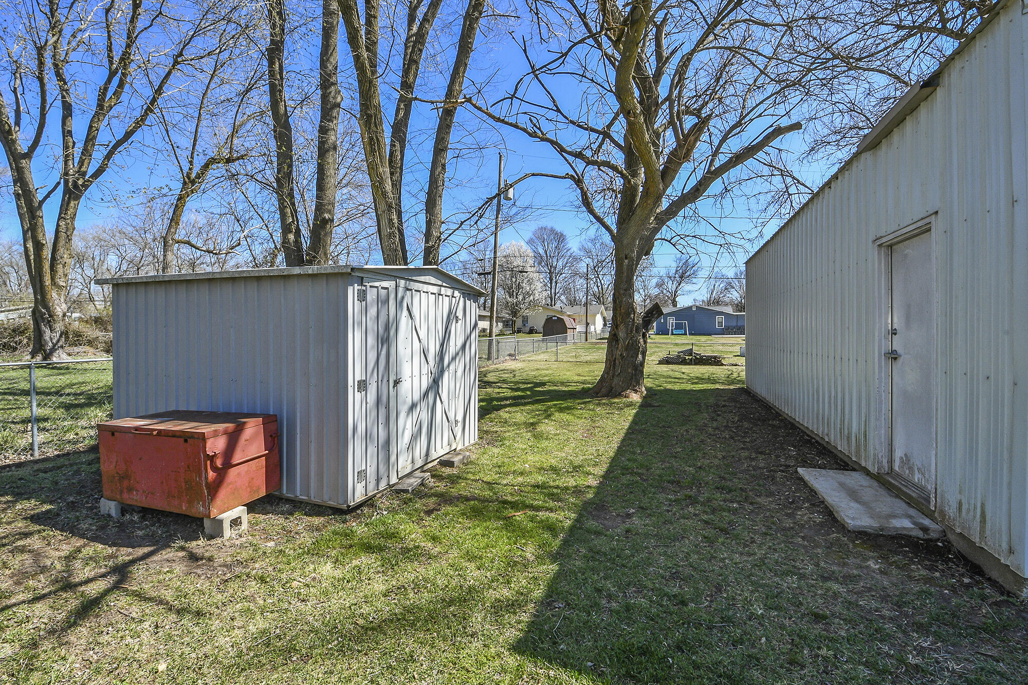 1862 North Marlan Avenue Property Photo 35
