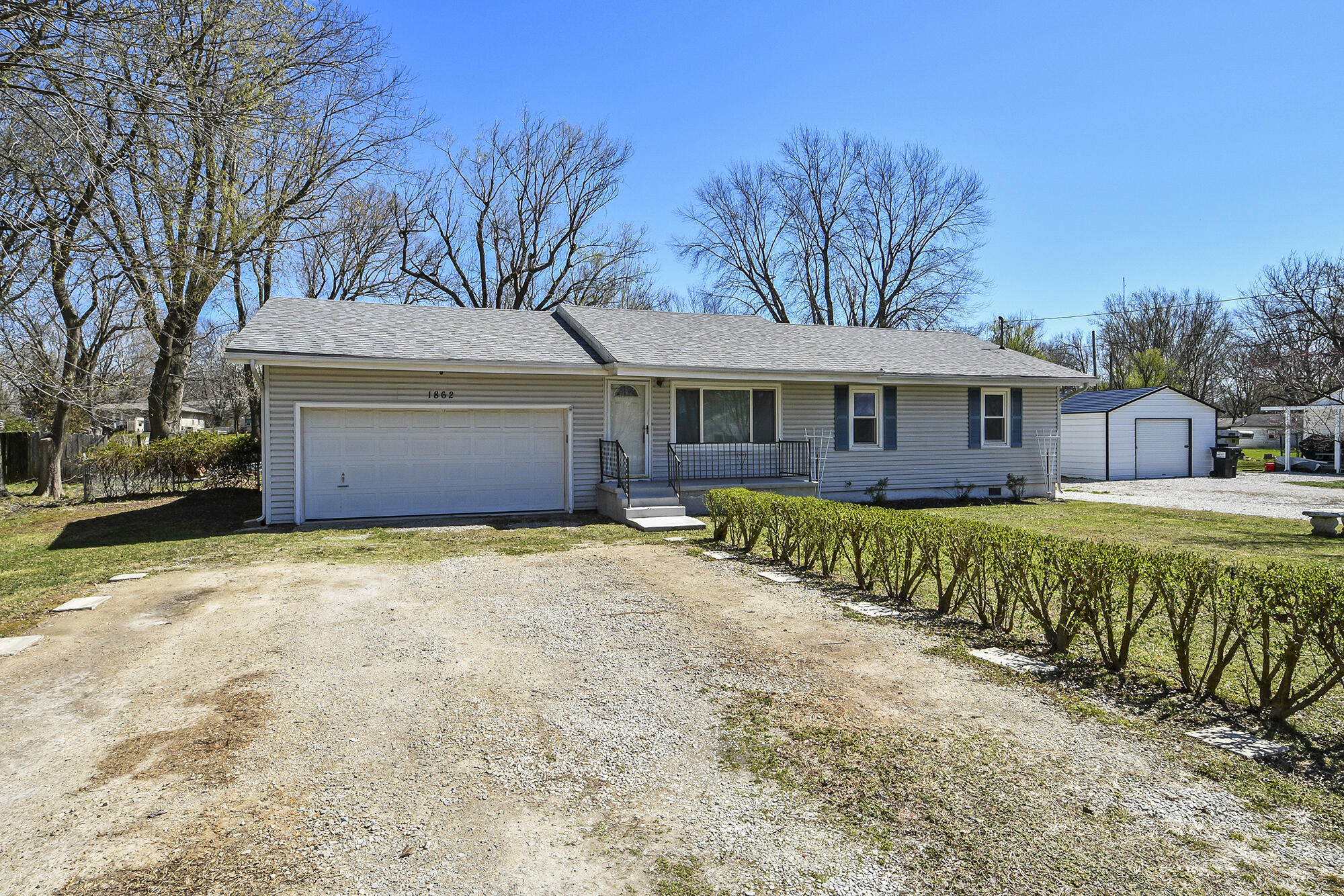 1862 North Marlan Avenue Property Photo 42