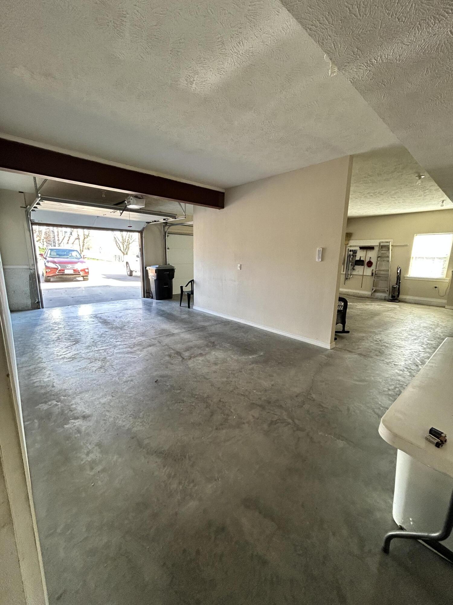 1518 Stagecoach Court Property Photo 34
