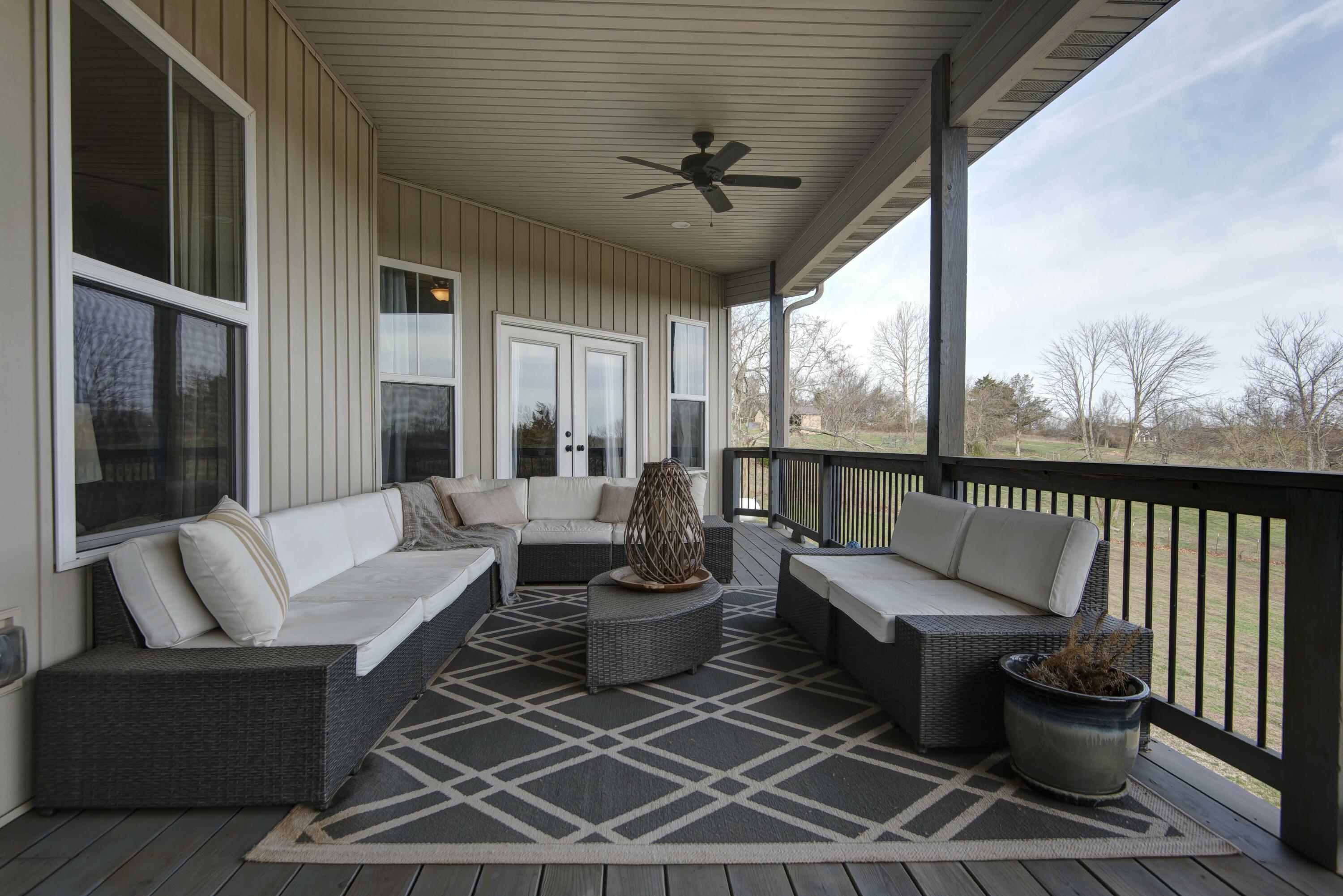 6565 South Farm Road 101 Property Photo 51