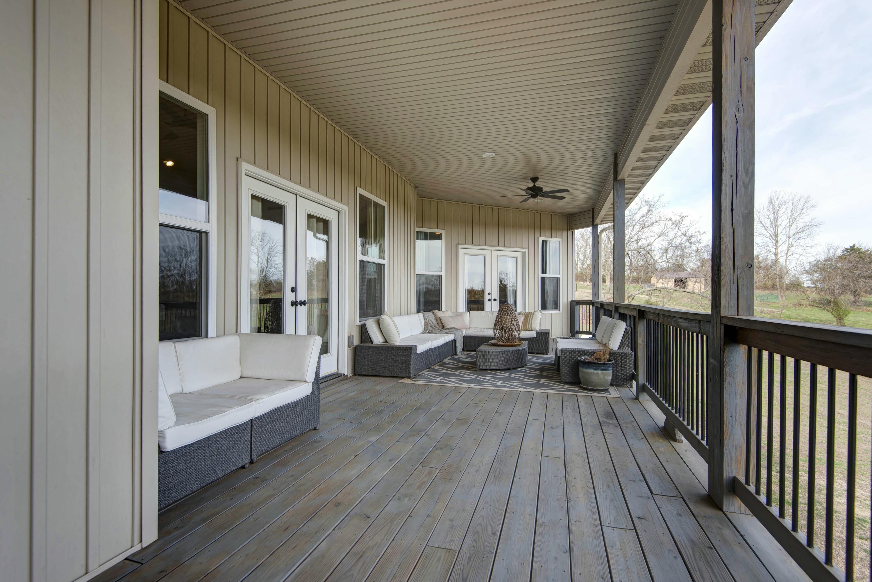 6565 South Farm Road 101 Property Photo 52