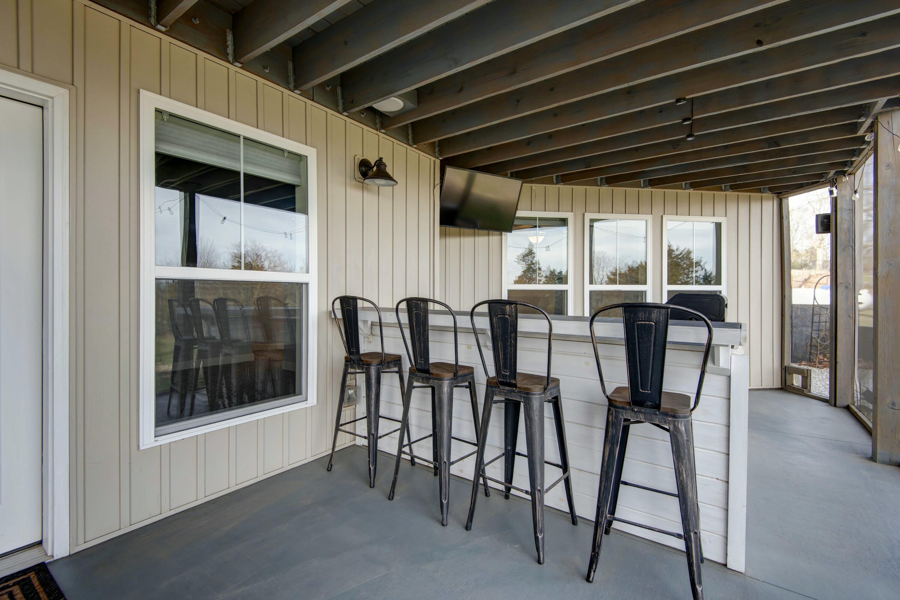 6565 South Farm Road 101 Property Photo 53