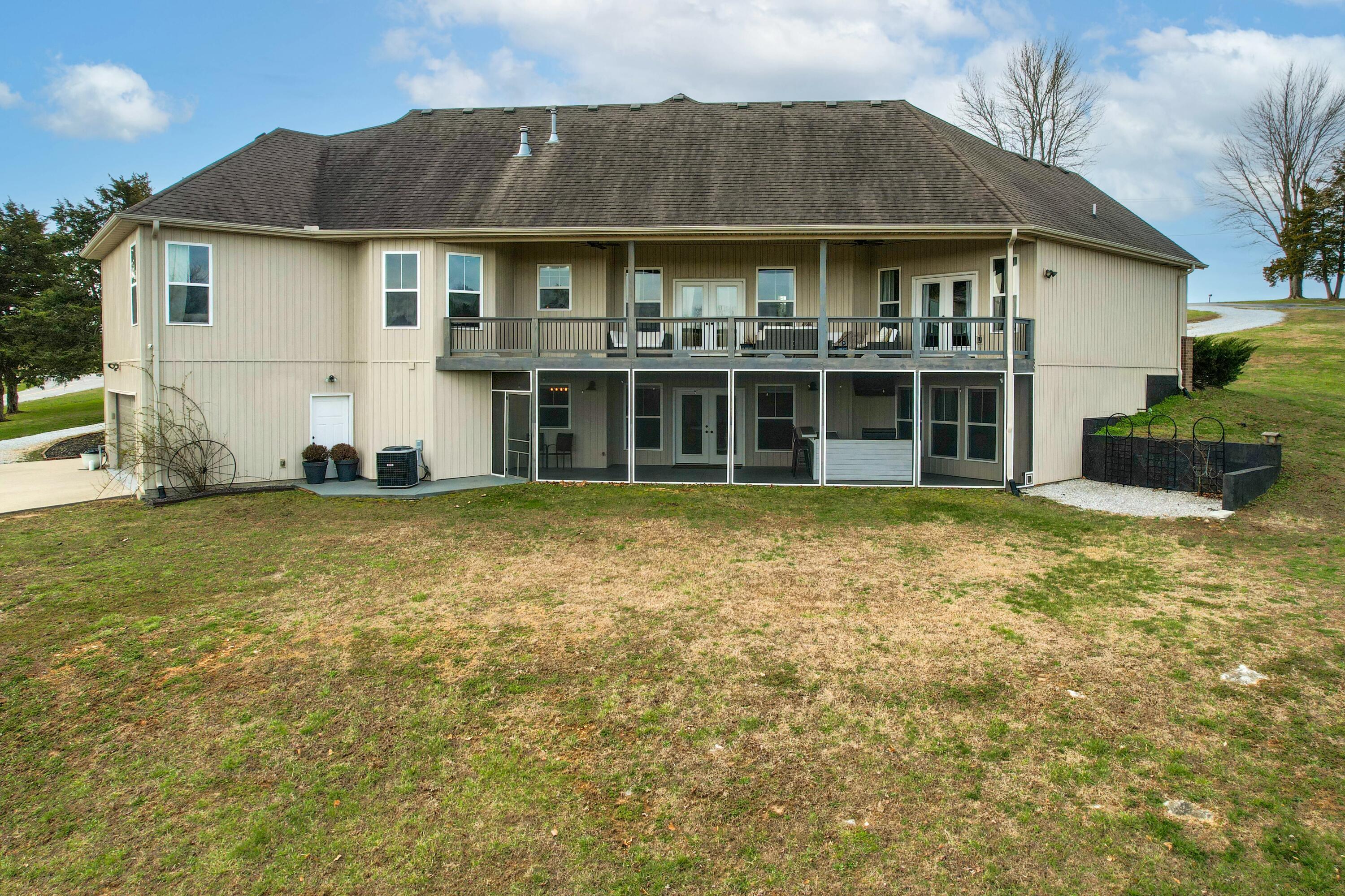 6565 South Farm Road 101 Property Photo 60