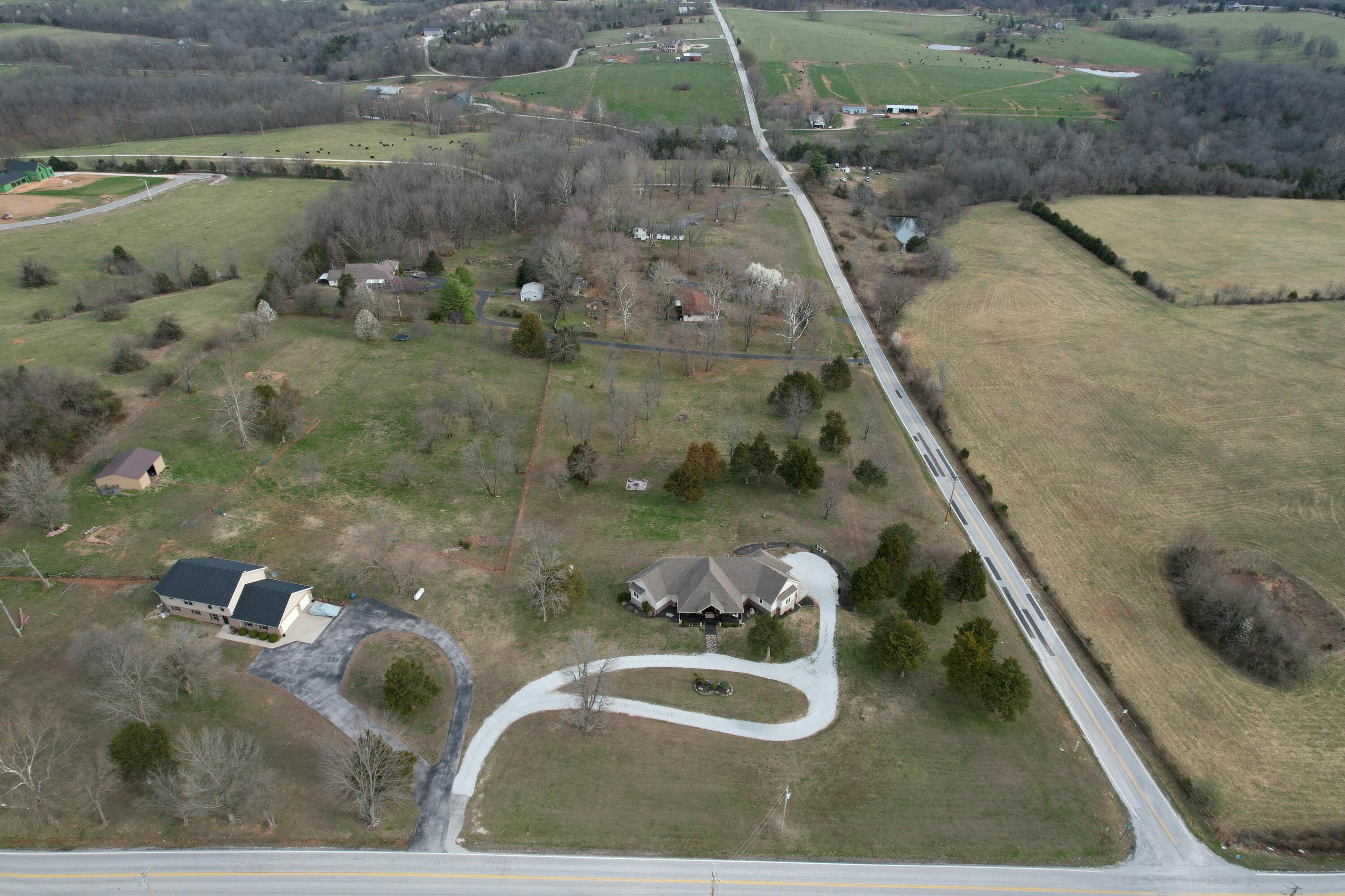 6565 South Farm Road 101 Property Photo 65