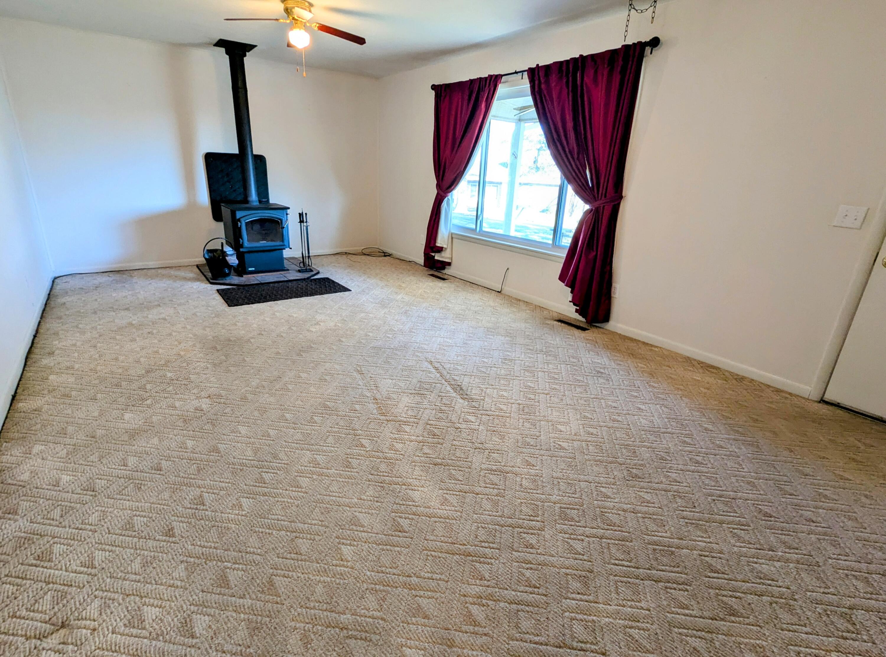 18 Sycamore Drive Property Photo 3
