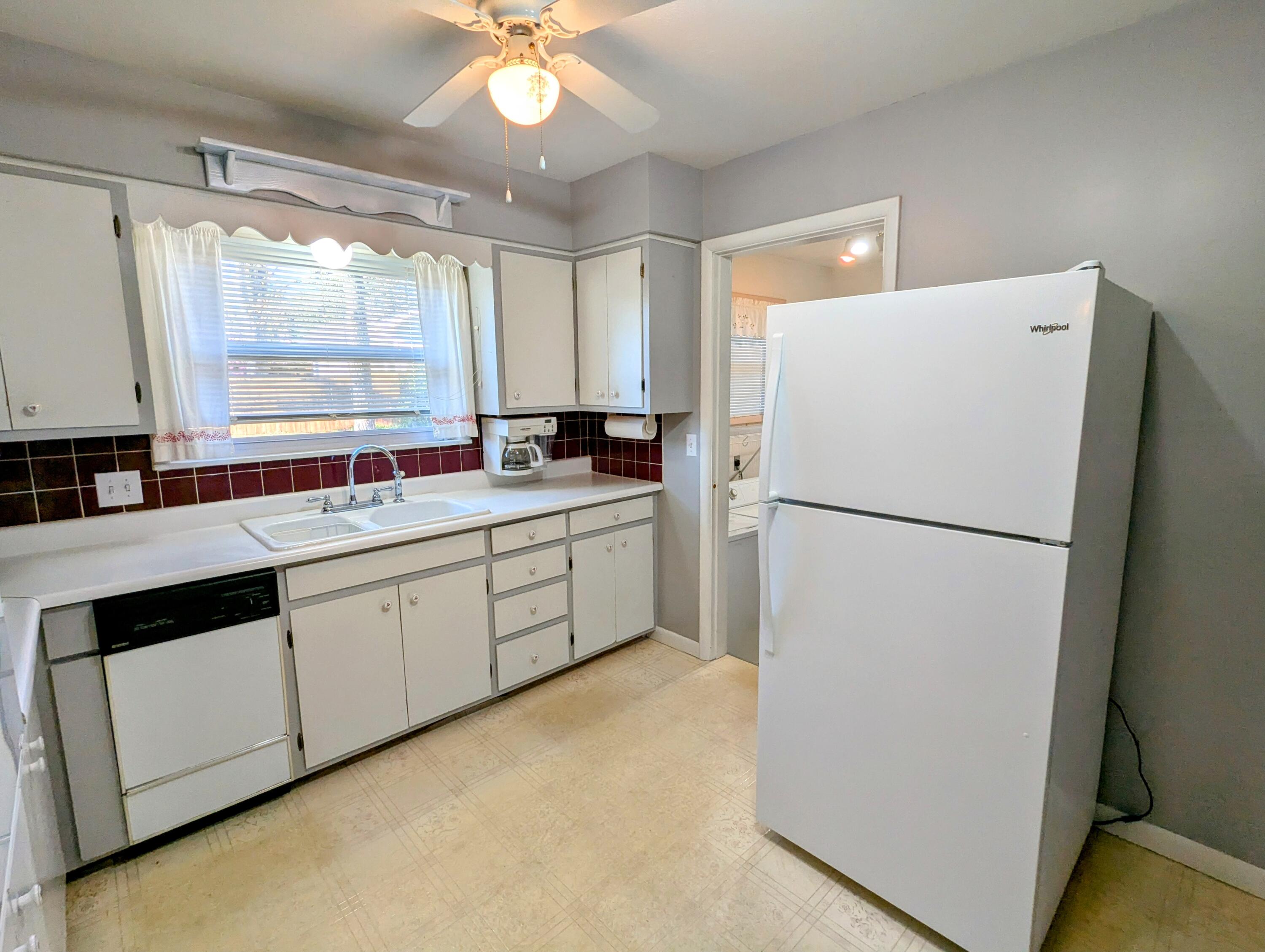 18 Sycamore Drive Property Photo 6