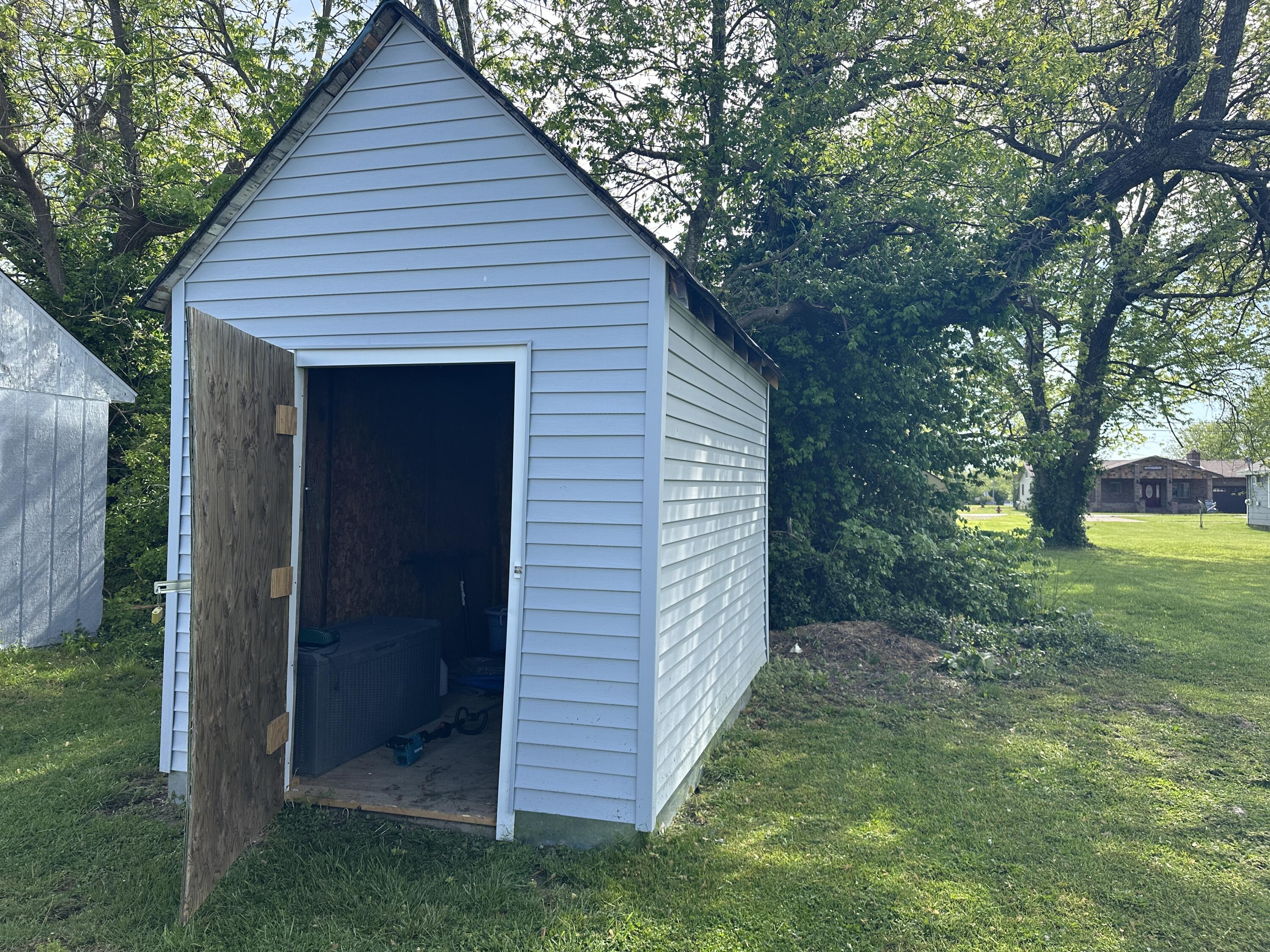 534 South Main Street Property Photo 20