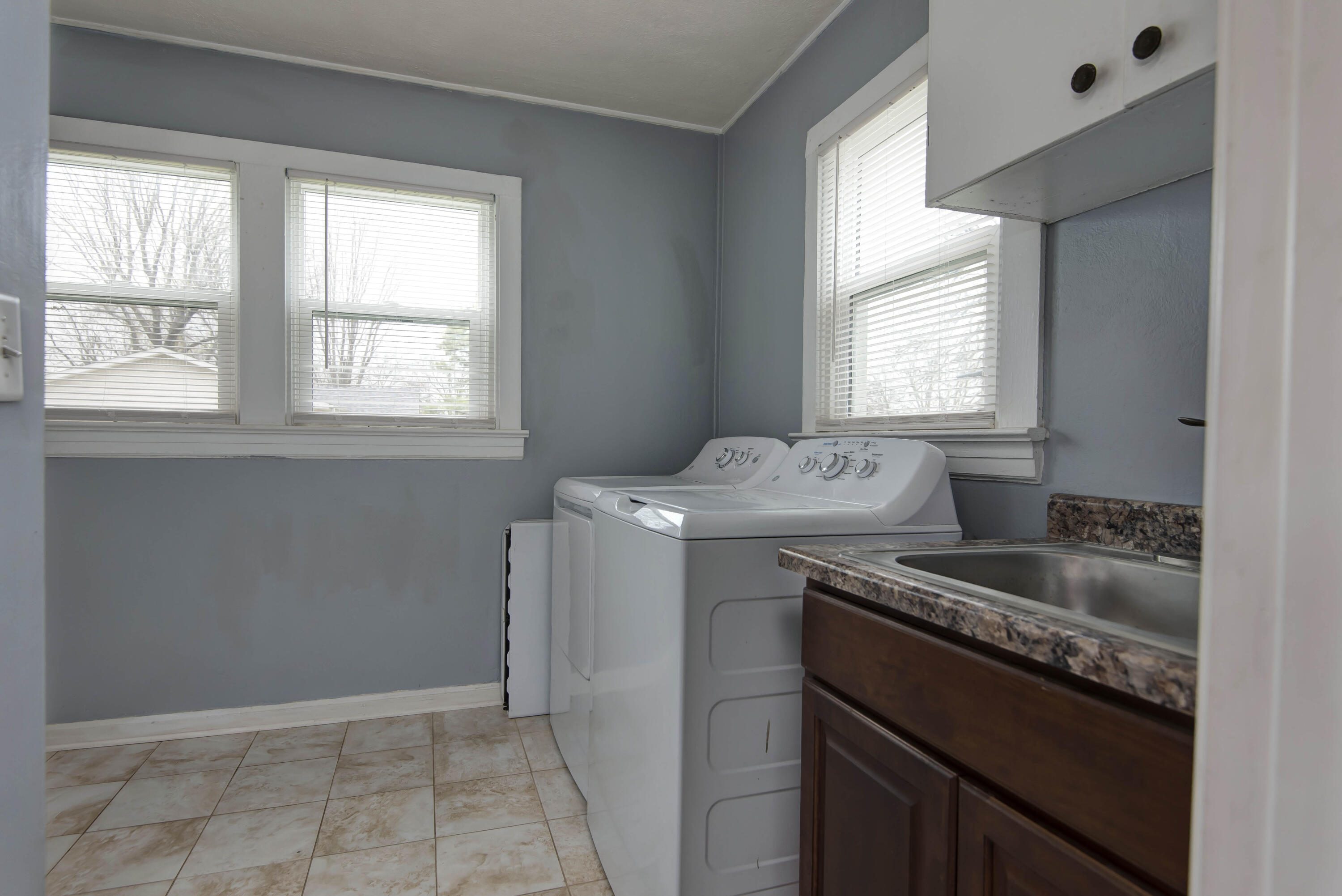 3159 North Howard Avenue Property Photo 11