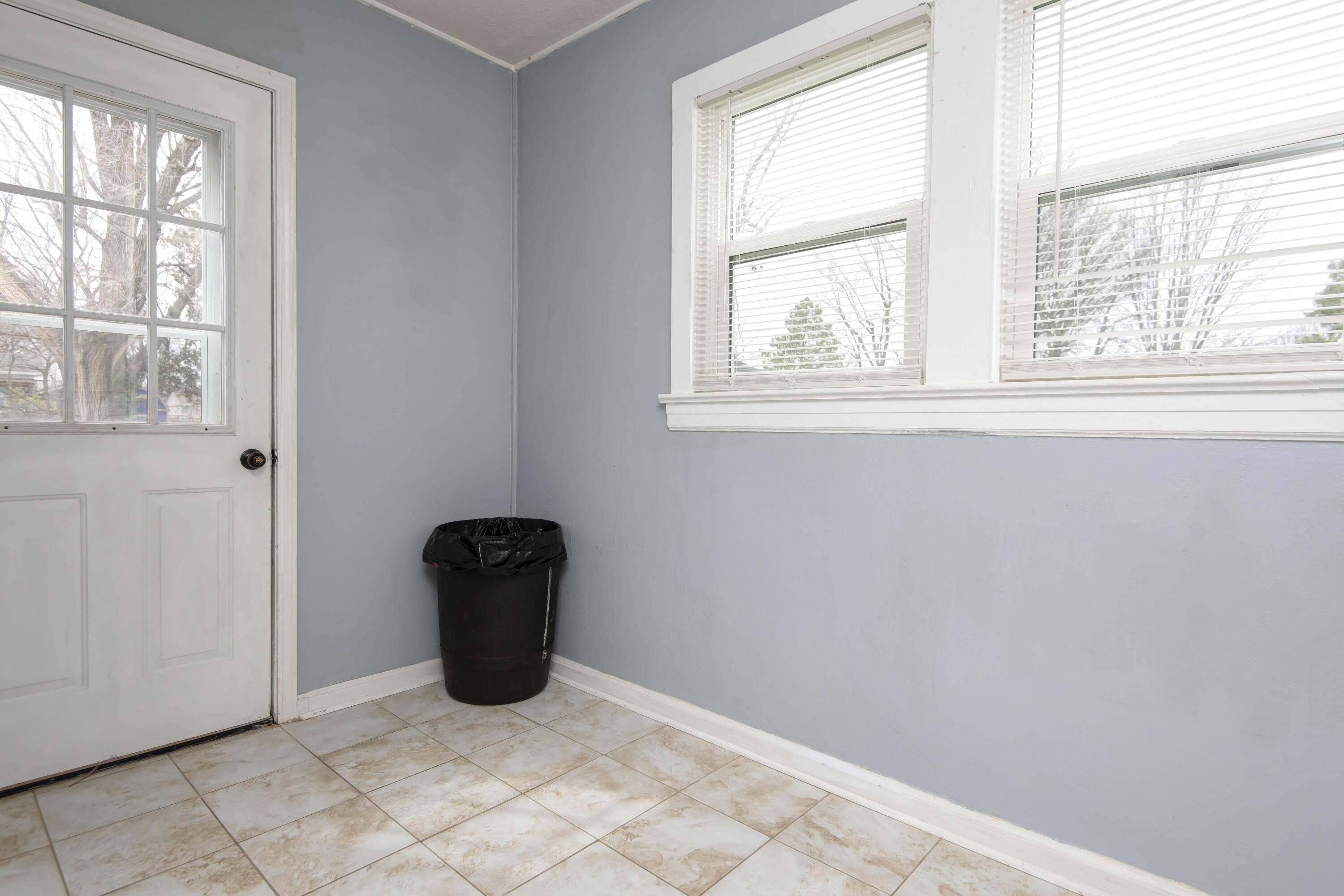 3159 North Howard Avenue Property Photo 12
