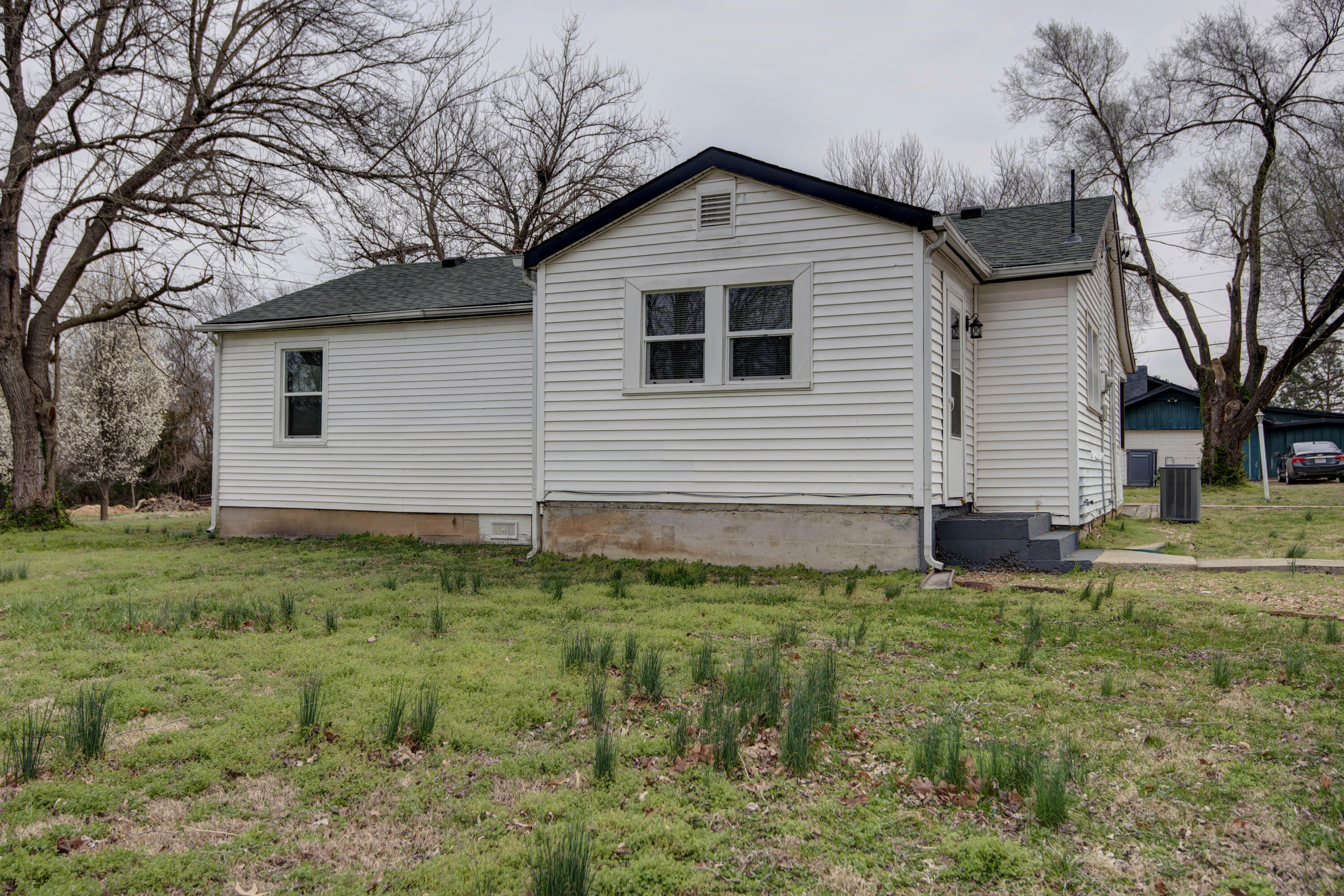 3159 North Howard Avenue Property Photo 22