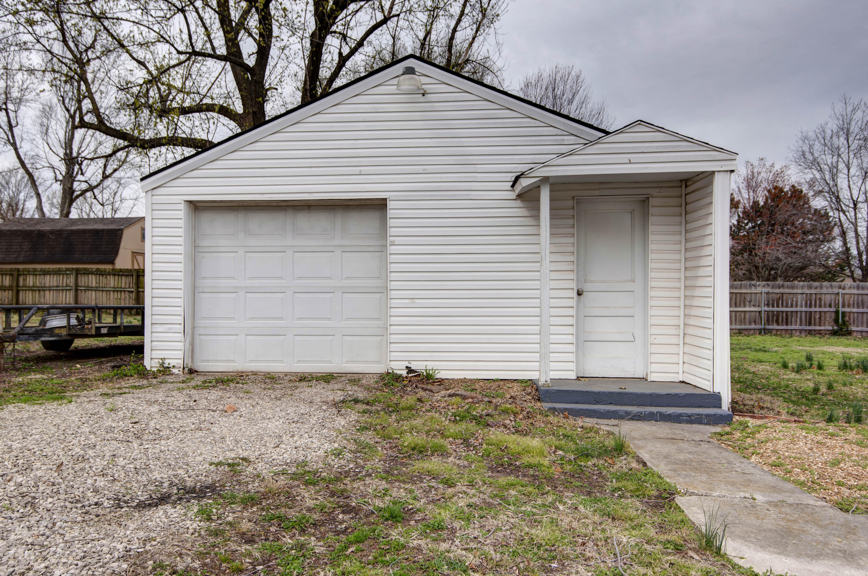 3159 North Howard Avenue Property Photo 24