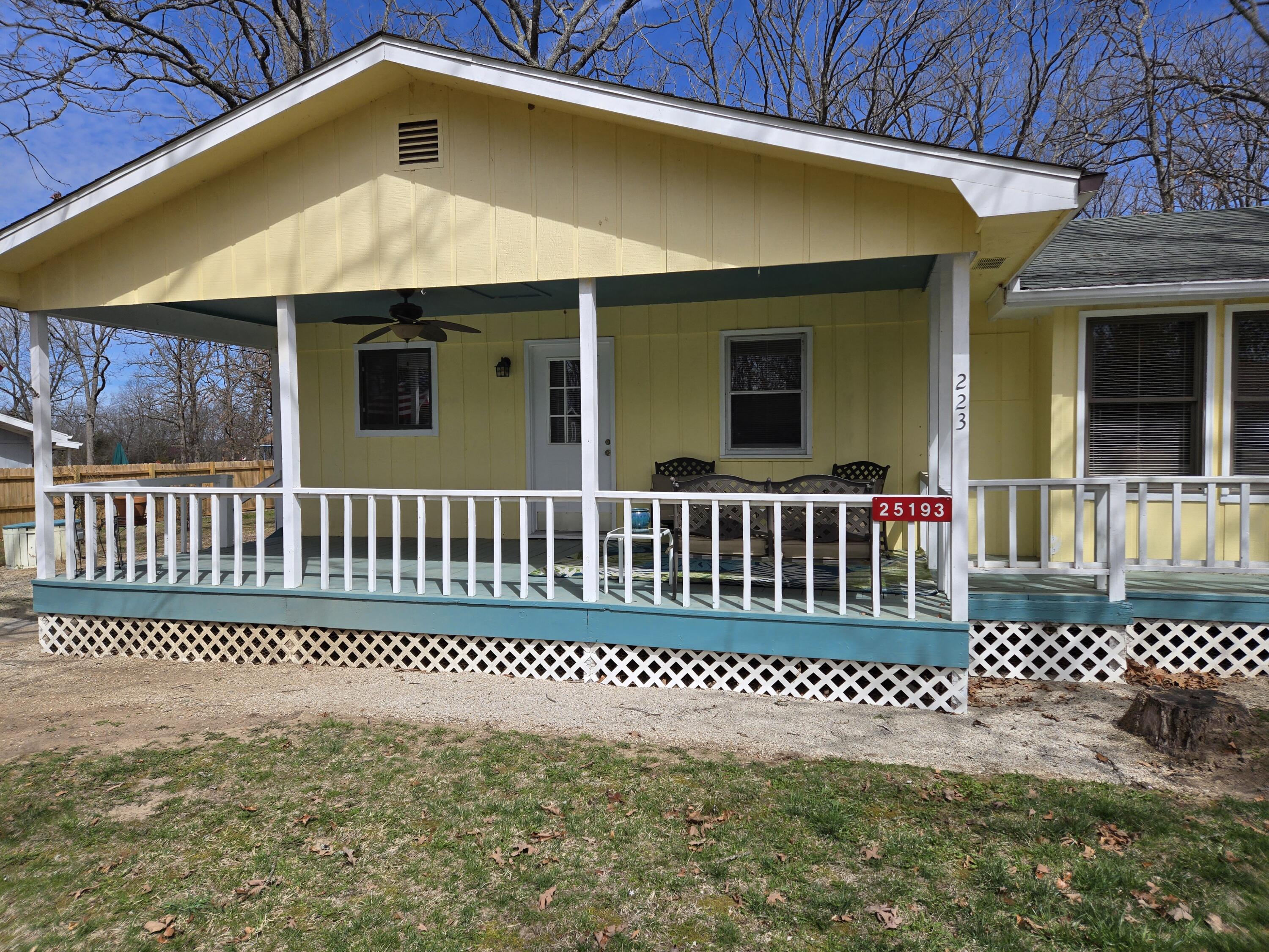 25193 Cedar Crest Drive Property Photo 6
