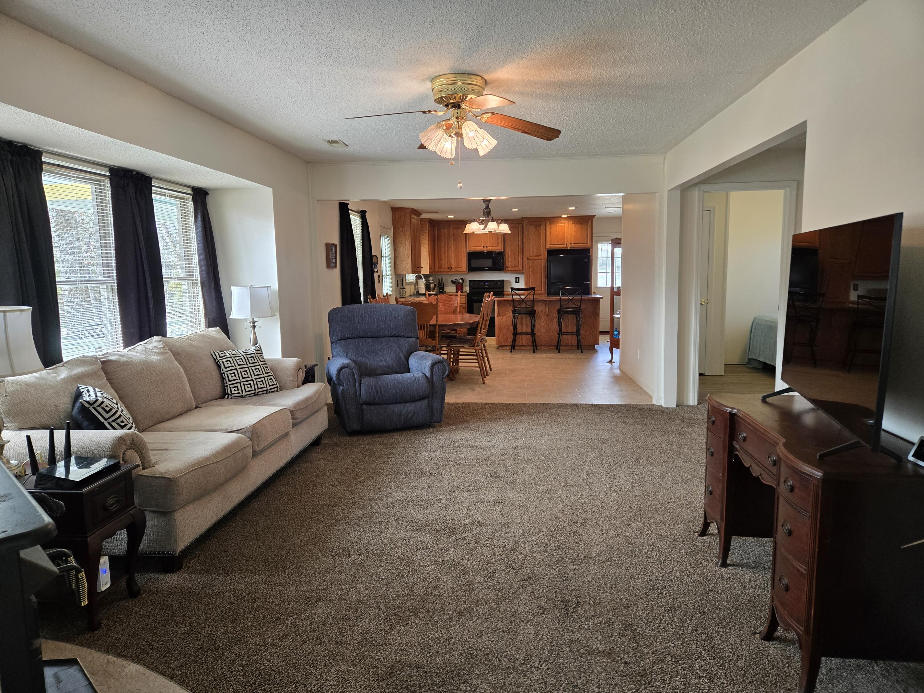 25193 Cedar Crest Drive Property Photo 8