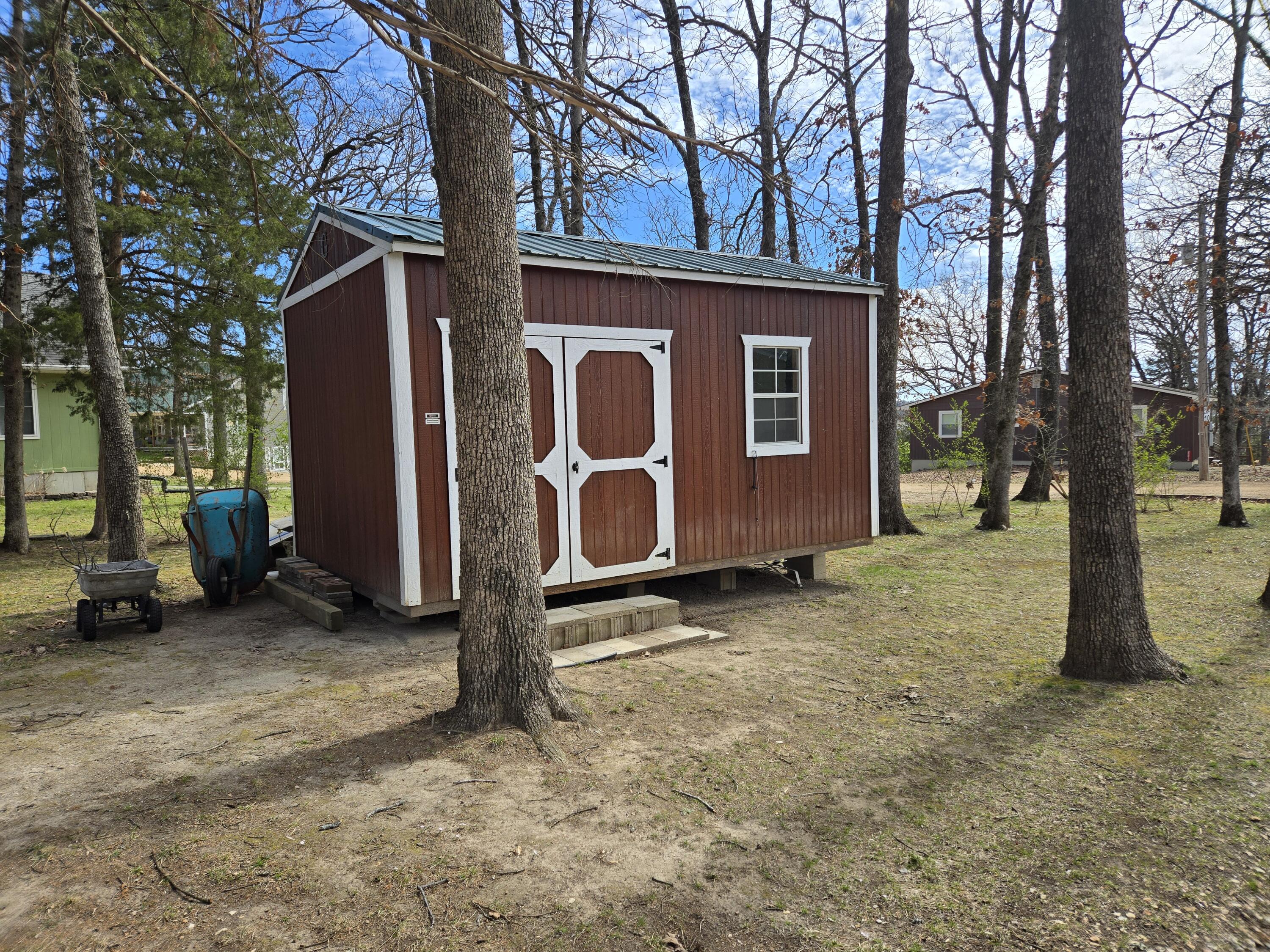 25193 Cedar Crest Drive Property Photo 29